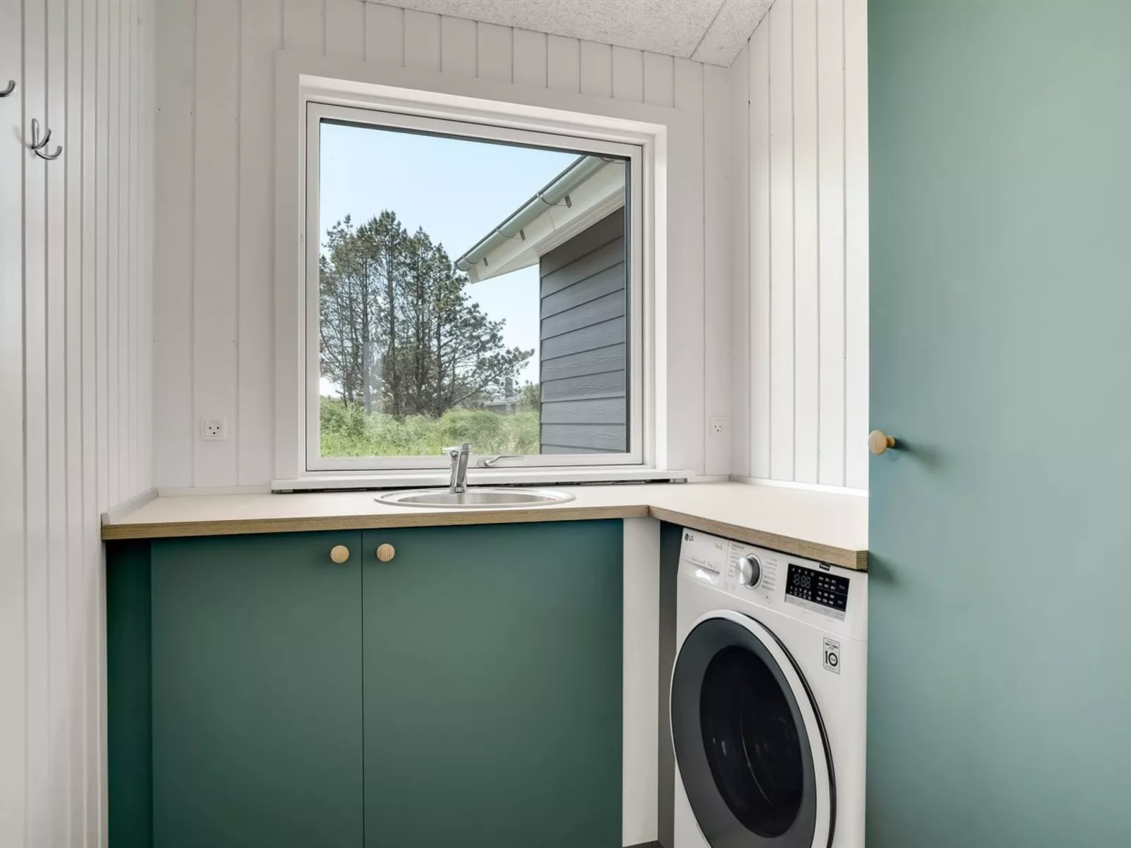 "Raakel" - 950m from the sea-Binnen