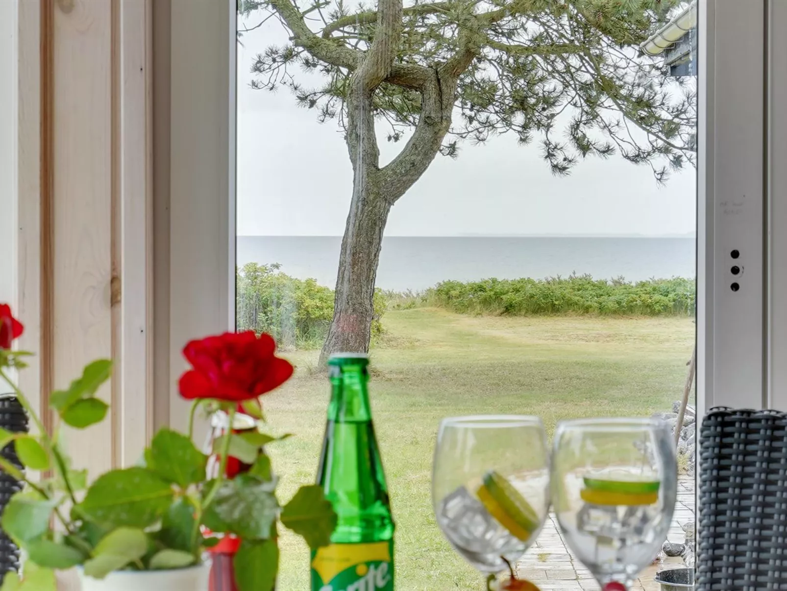 "Sigurd" - 20m from the sea-Buiten