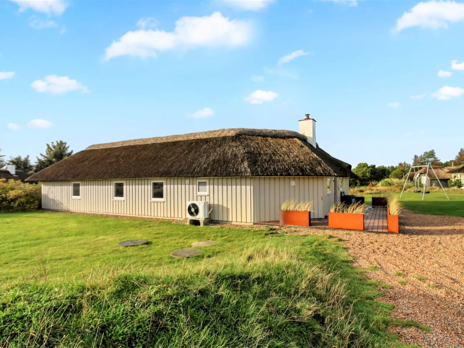 "Annalise" - 1km from the sea-Buiten