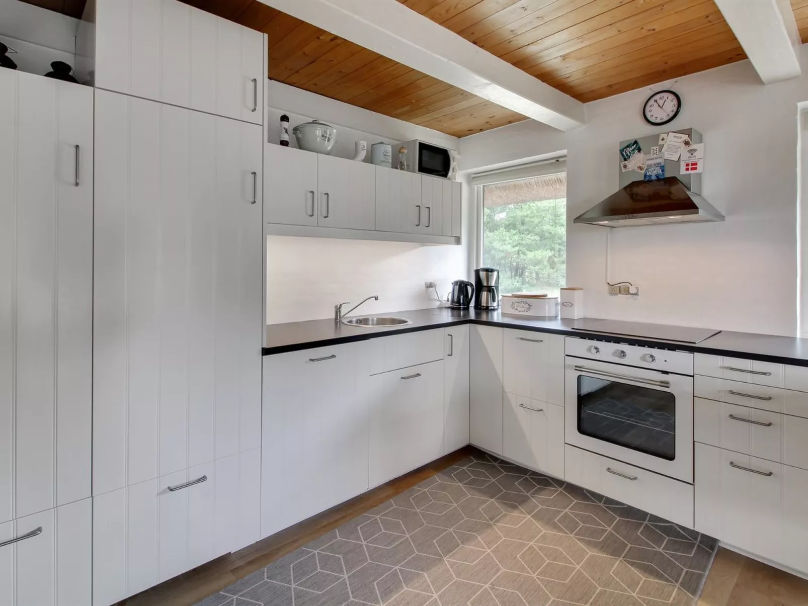 "Anna" - 1km from the sea-Binnen