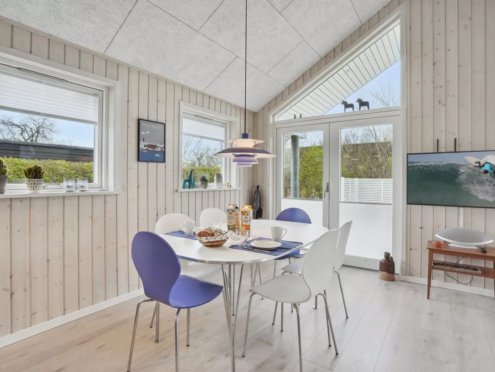 "Gunholm" - 150m from the sea-Binnen