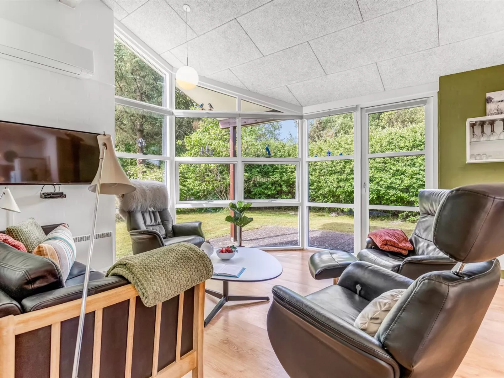 "Coco" - 200m from the sea-Binnen