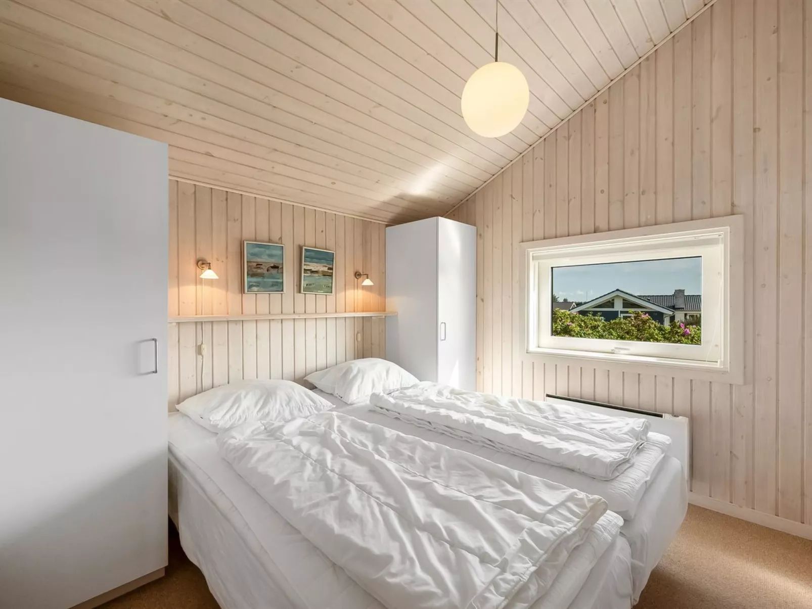 "Emelie" - 200m from the sea-Binnen