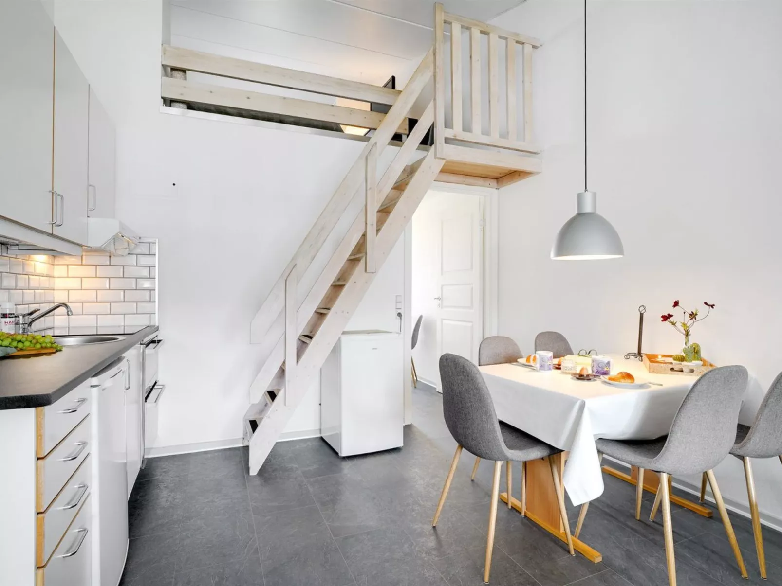 "Filine" - 200m from the sea-Binnen