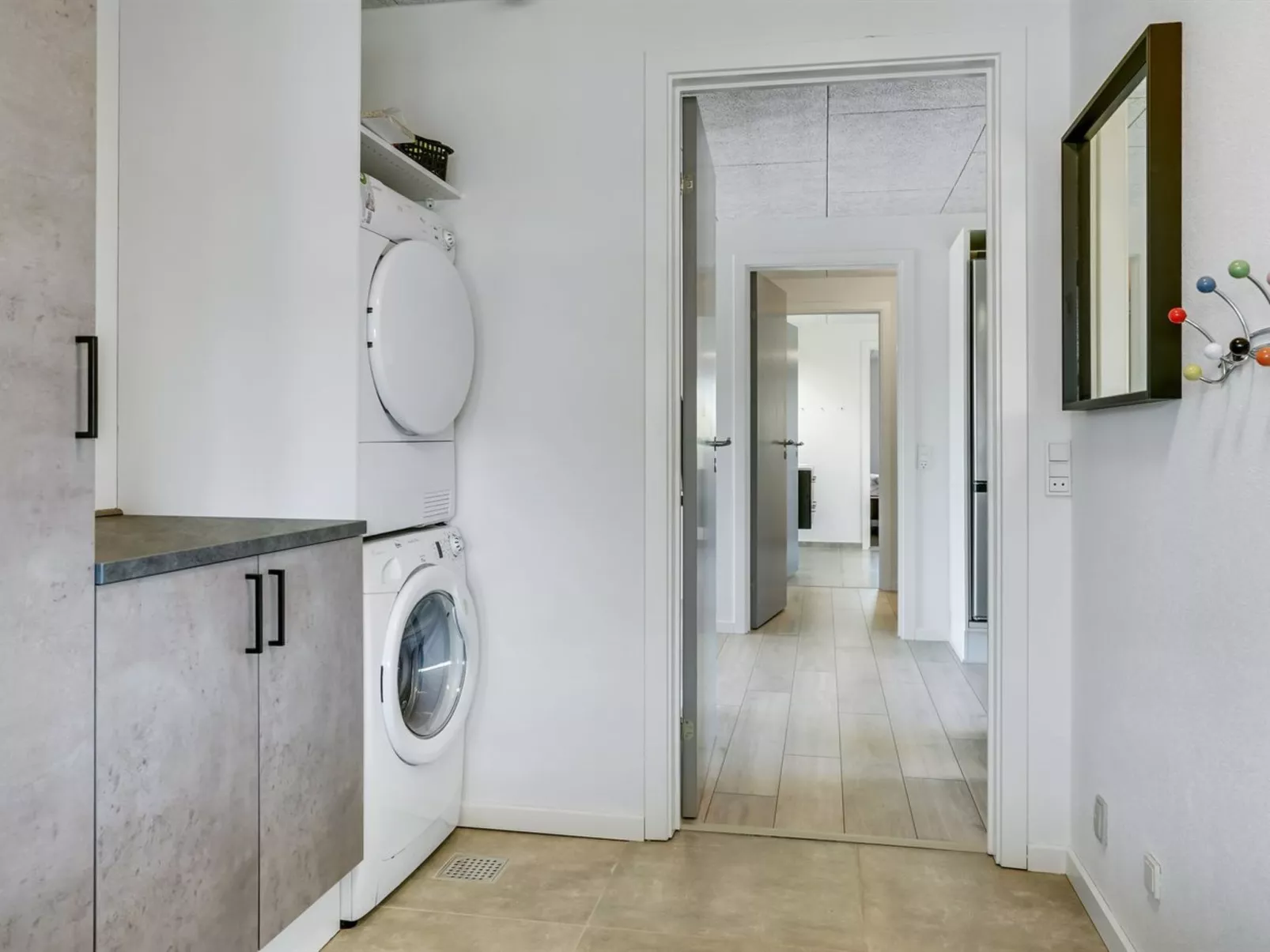 "Sunna" - 500m from the sea-Binnen