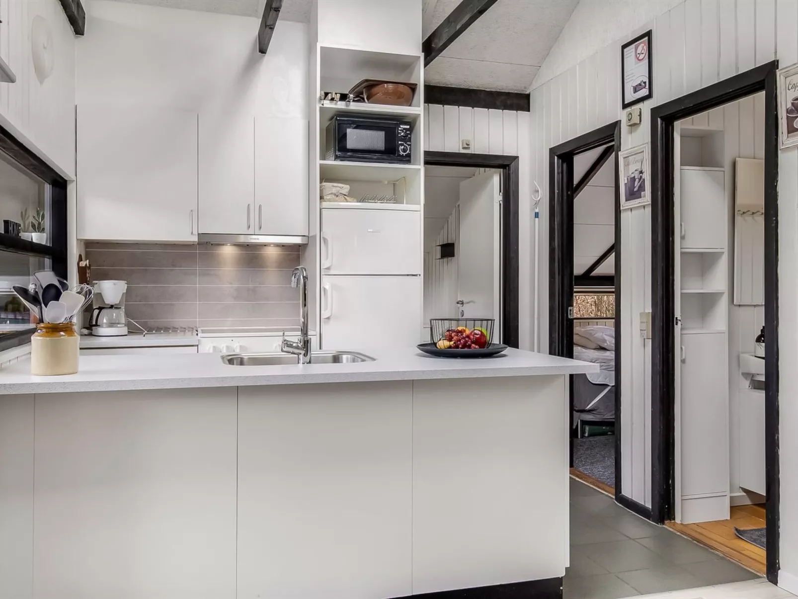 "Hannelise" - 30km from the sea-Binnen