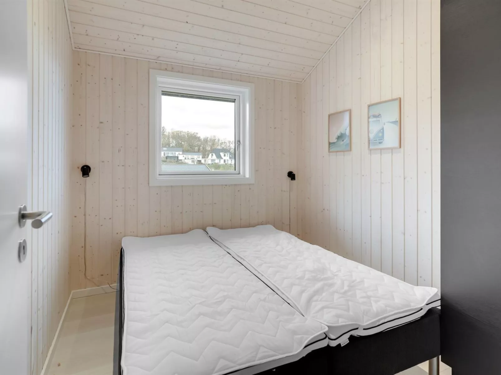 "Maike" - 200m from the sea-Binnen