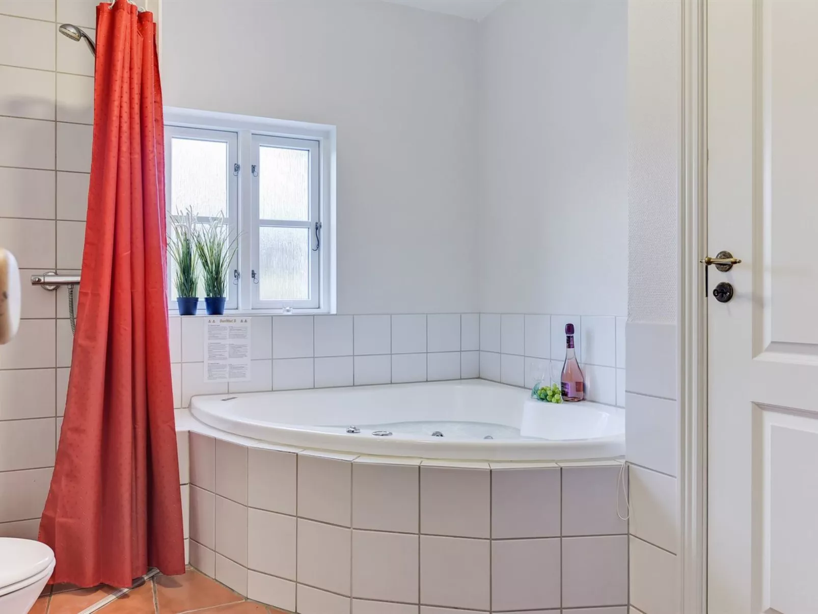 "Thoran" -  from the sea-Binnen