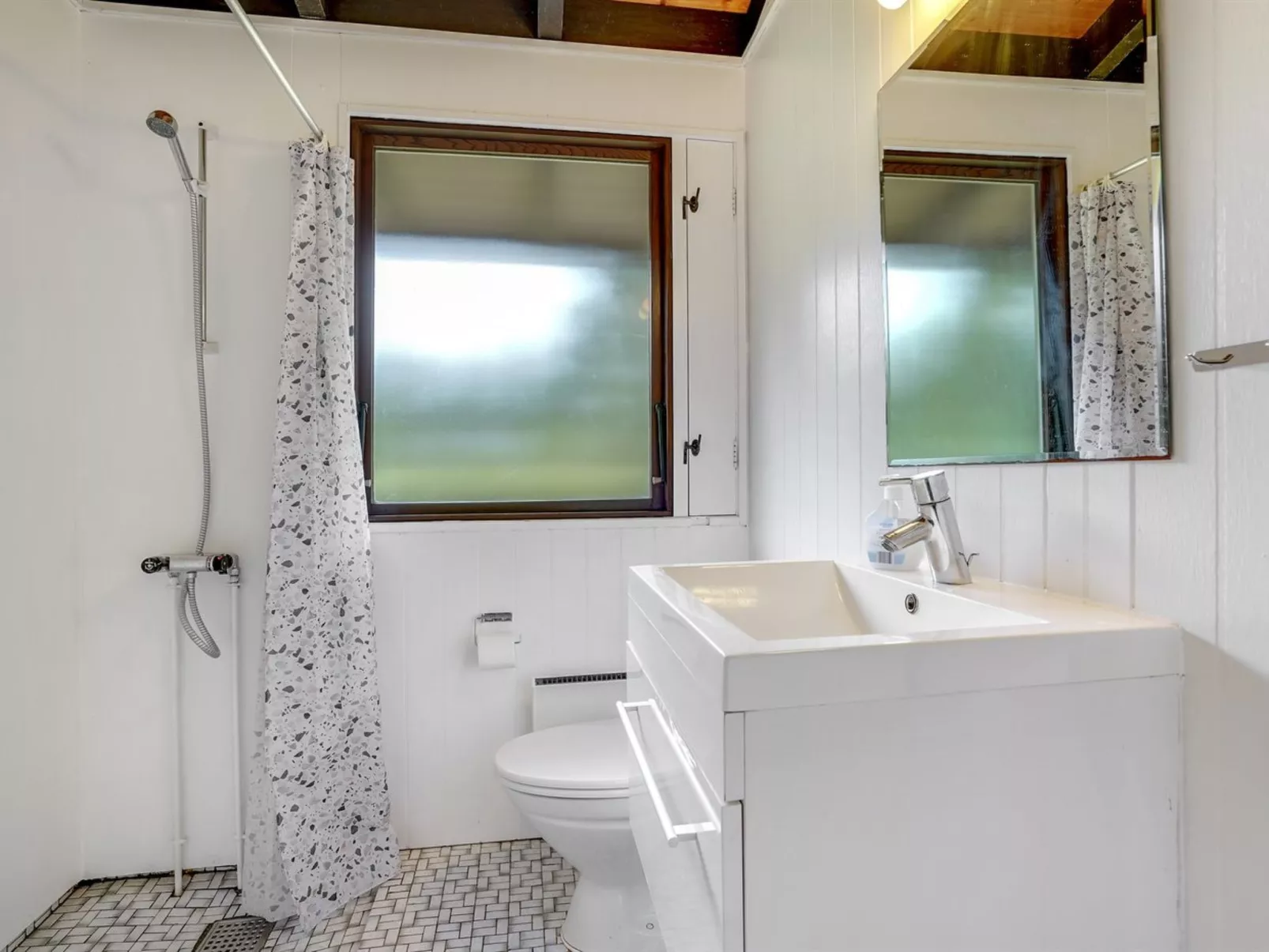 "Elja" - 750m from the sea-Binnen