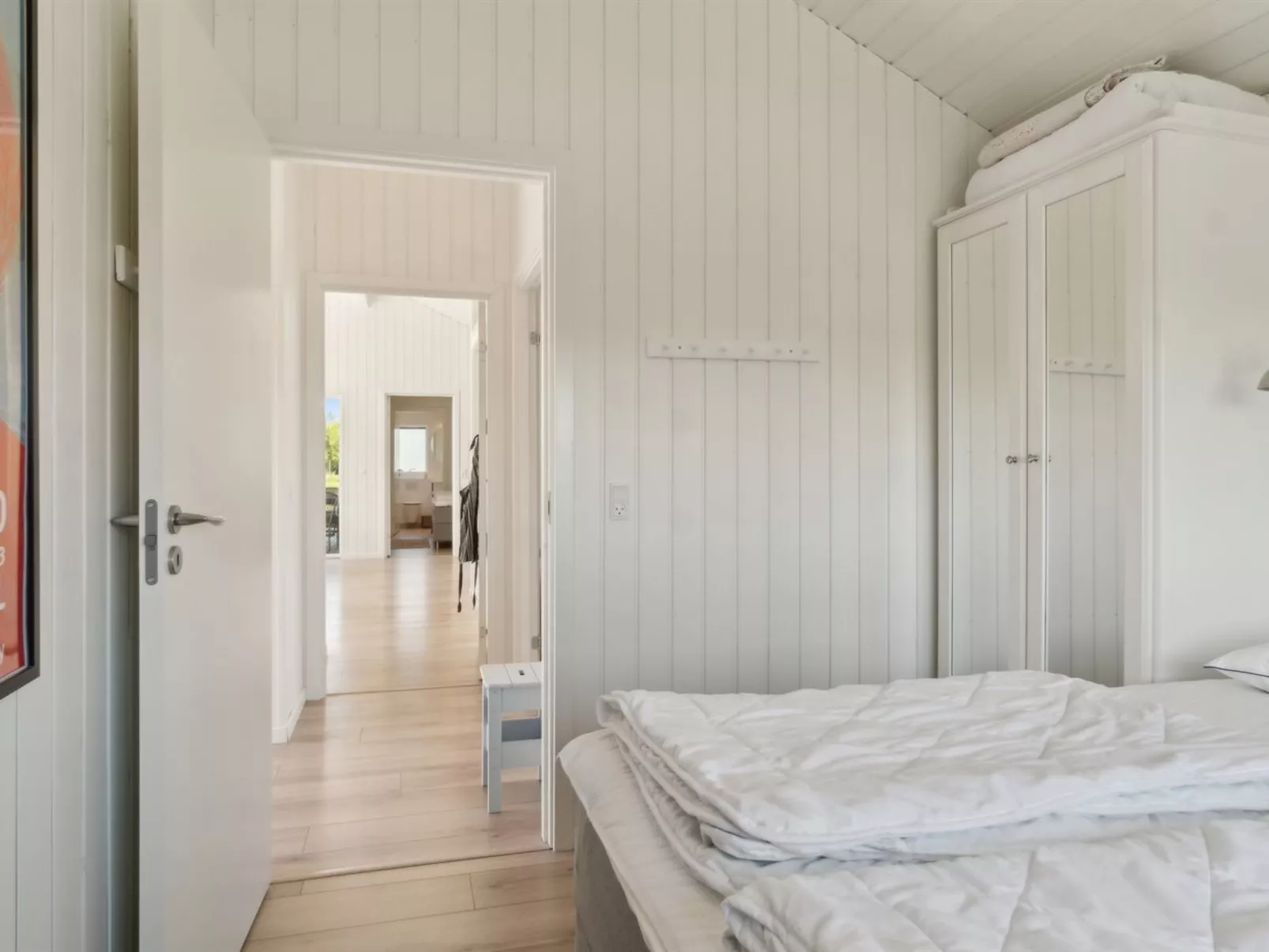 "Gregor" - 300m from the sea-Binnen