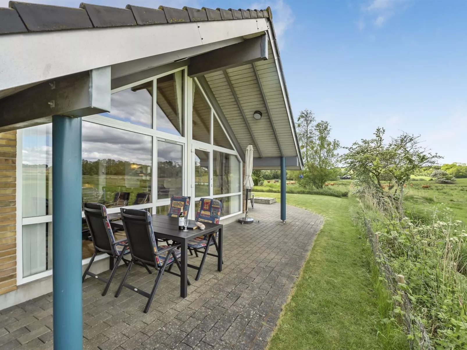 "Sigbritt" - 100m from the sea-Buiten