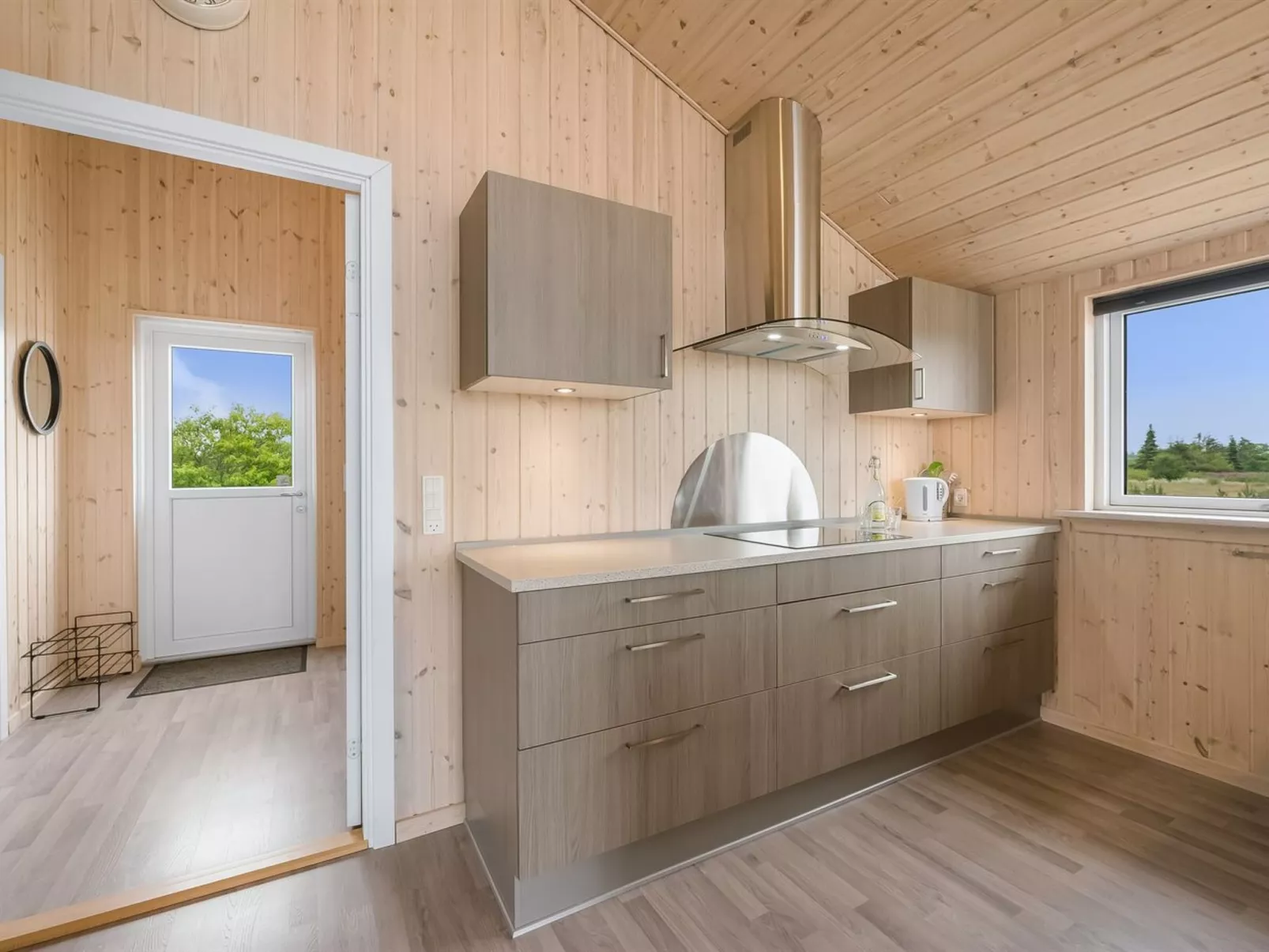 "Clement" - 500m to the fjord-Binnen