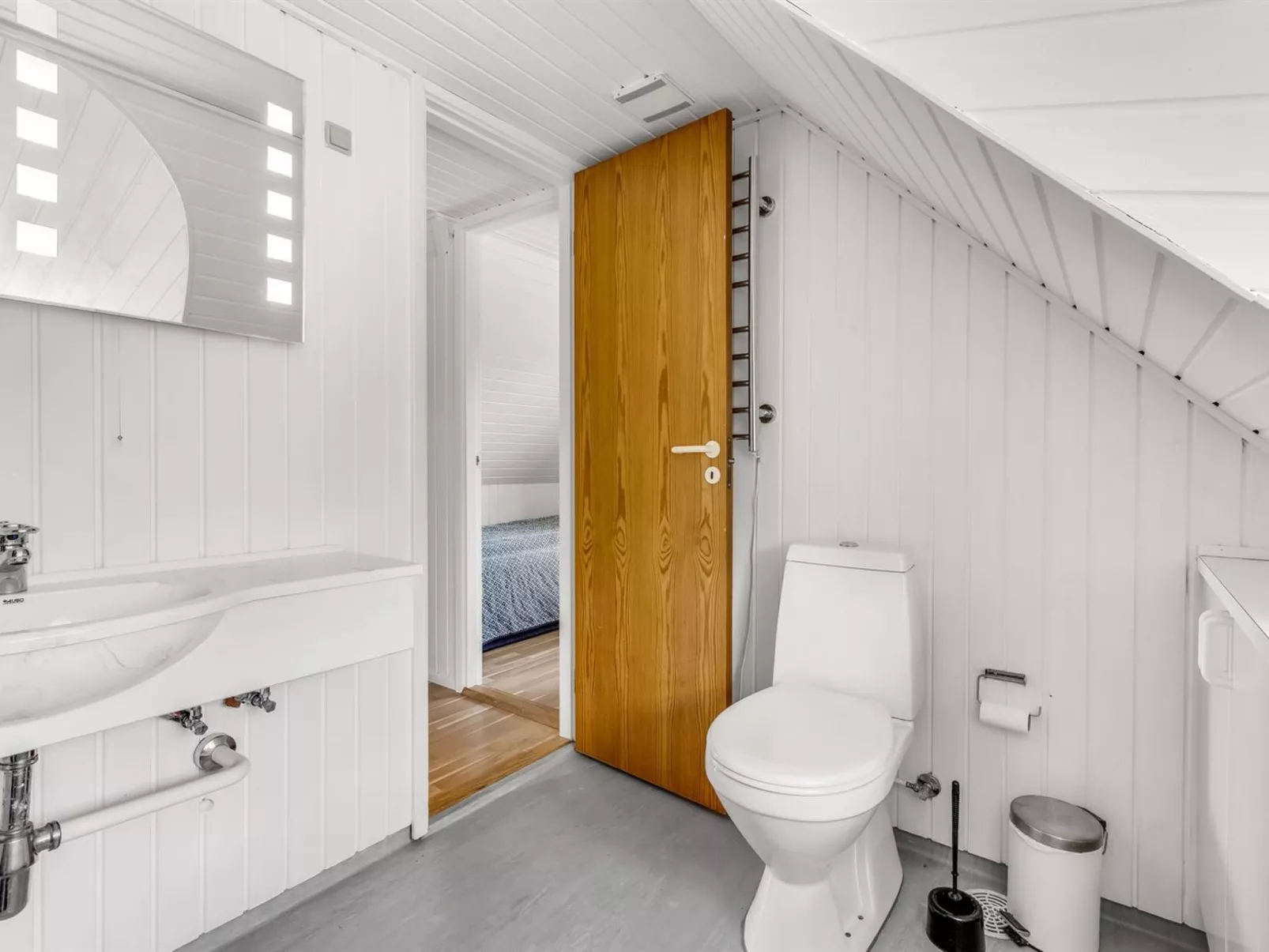 "Arja" - 2.2km from the sea-Binnen