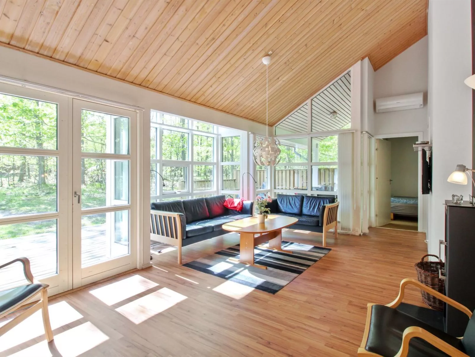 "Verner" - 500m from the sea-Binnen