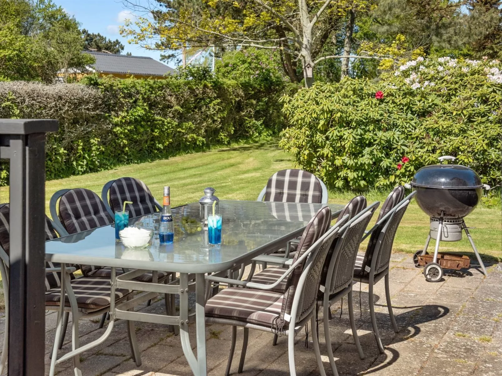 "Aleksa" - 400m from the sea-Buiten