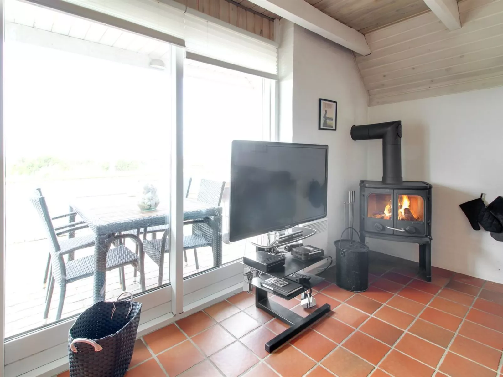 "Sys" - 500m from the sea-Binnen