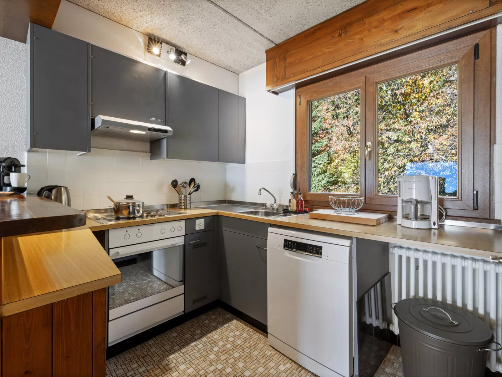 Lisière-Sud A 17-Binnen