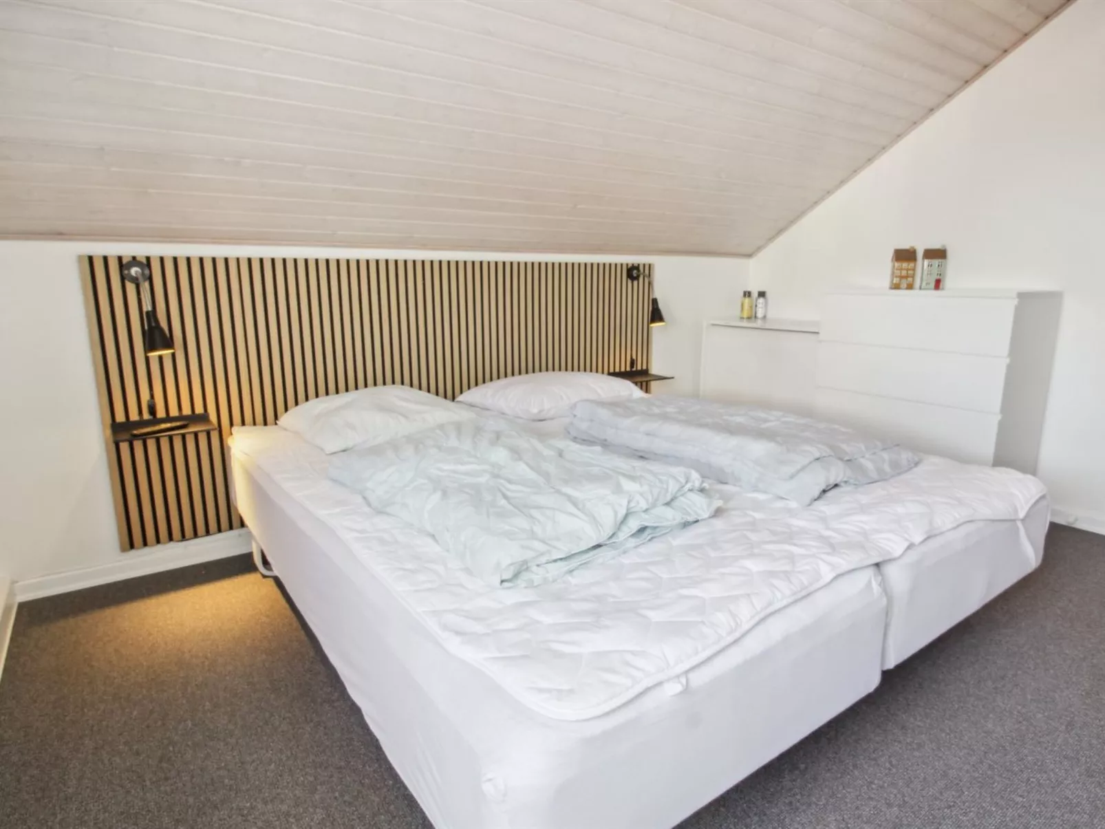 "Faidra" - 2.5km from the sea - Binnen