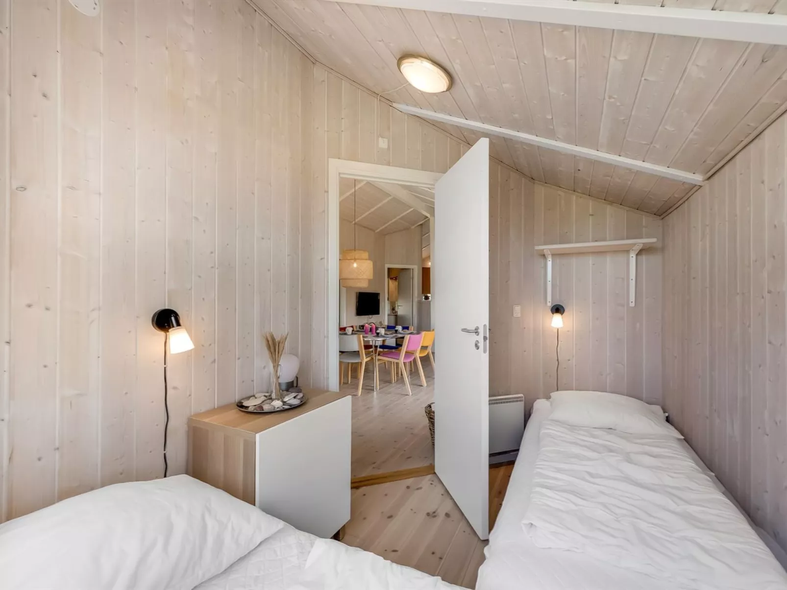 "Eemil" - 700m from the sea-Binnen