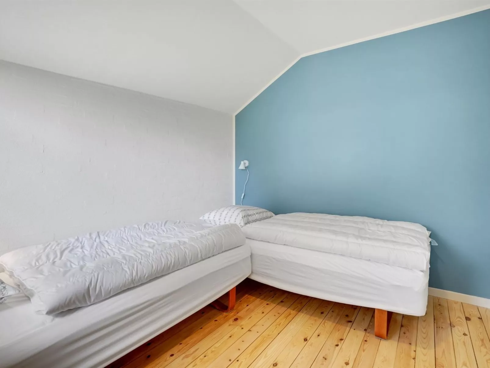 "Skalk" - 300m from the sea-Binnen