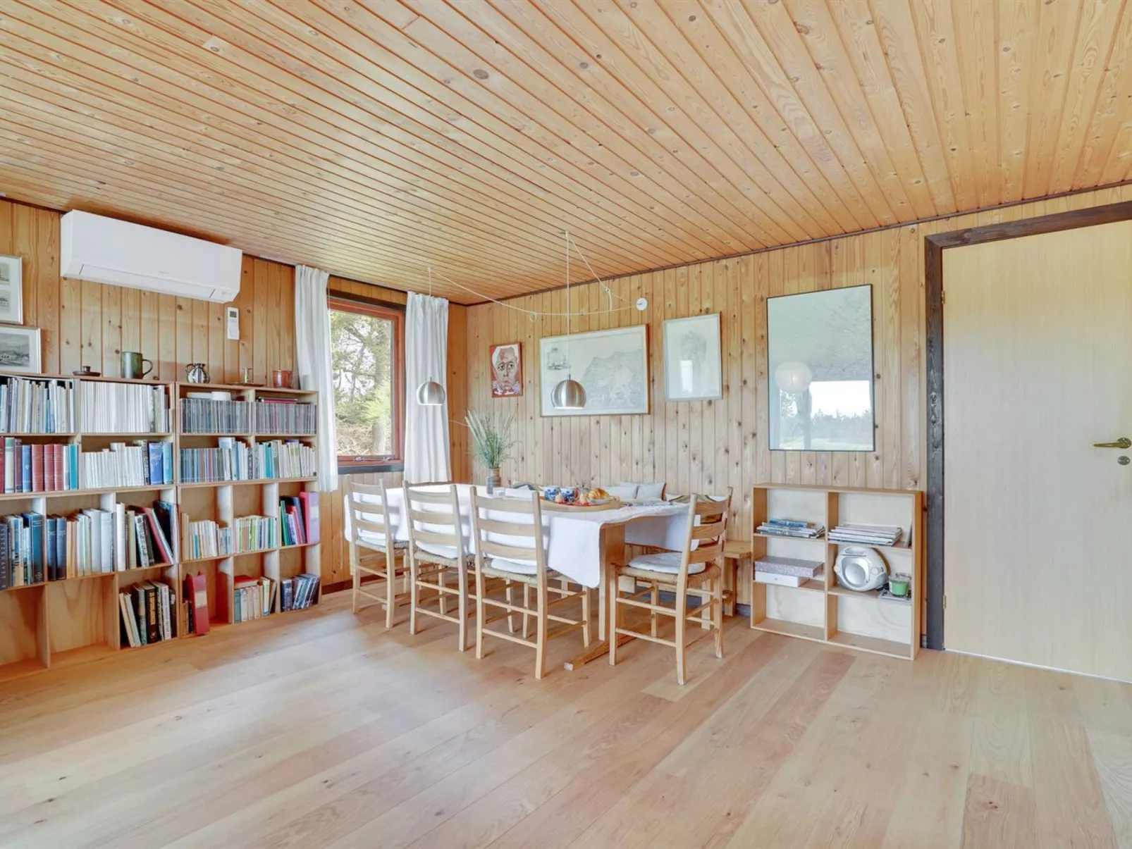 "Atreju" - 2km from the sea-Binnen