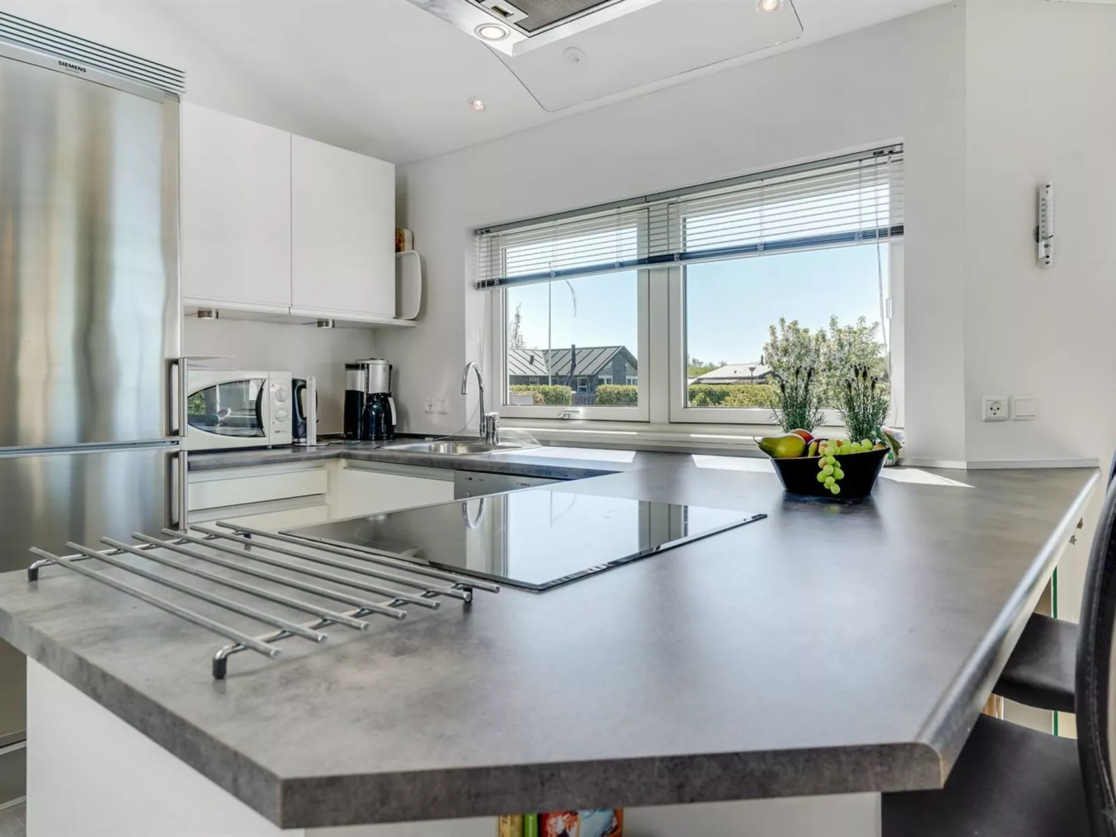 "Toja" - 700m from the sea-Binnen