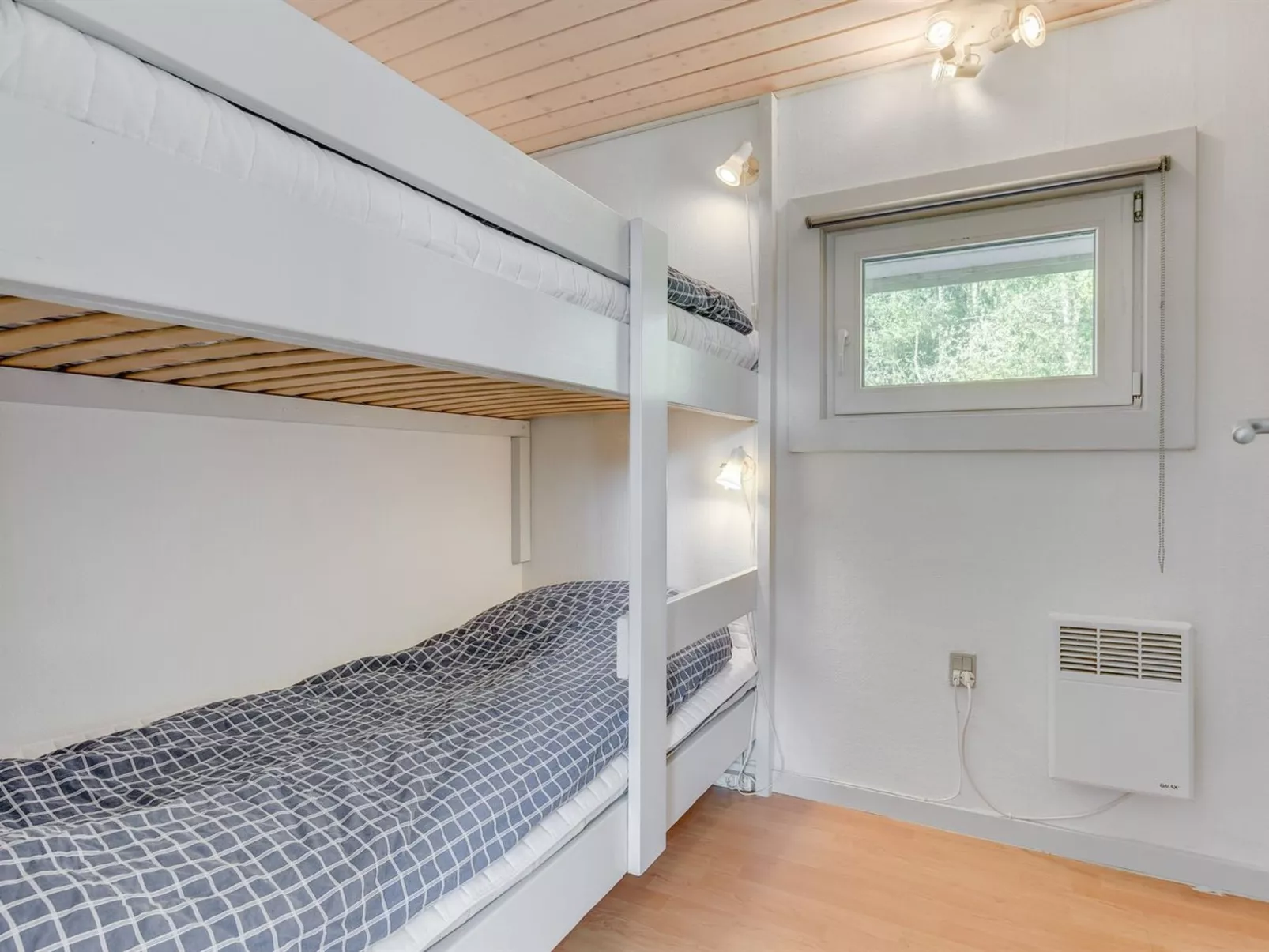 "Gjurgja" - 100m from the sea-Binnen