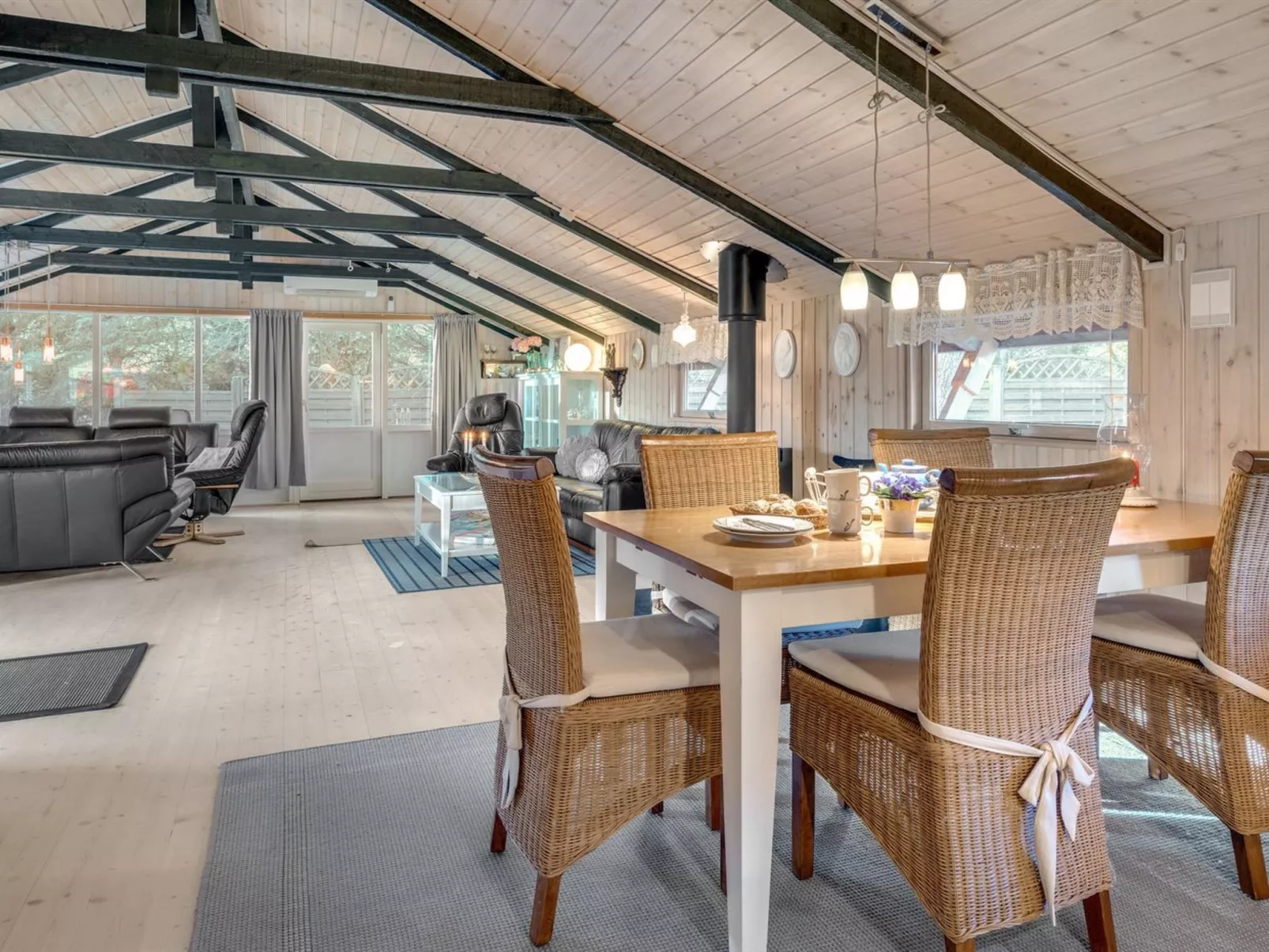 "Feliza" -  from the sea-Binnen