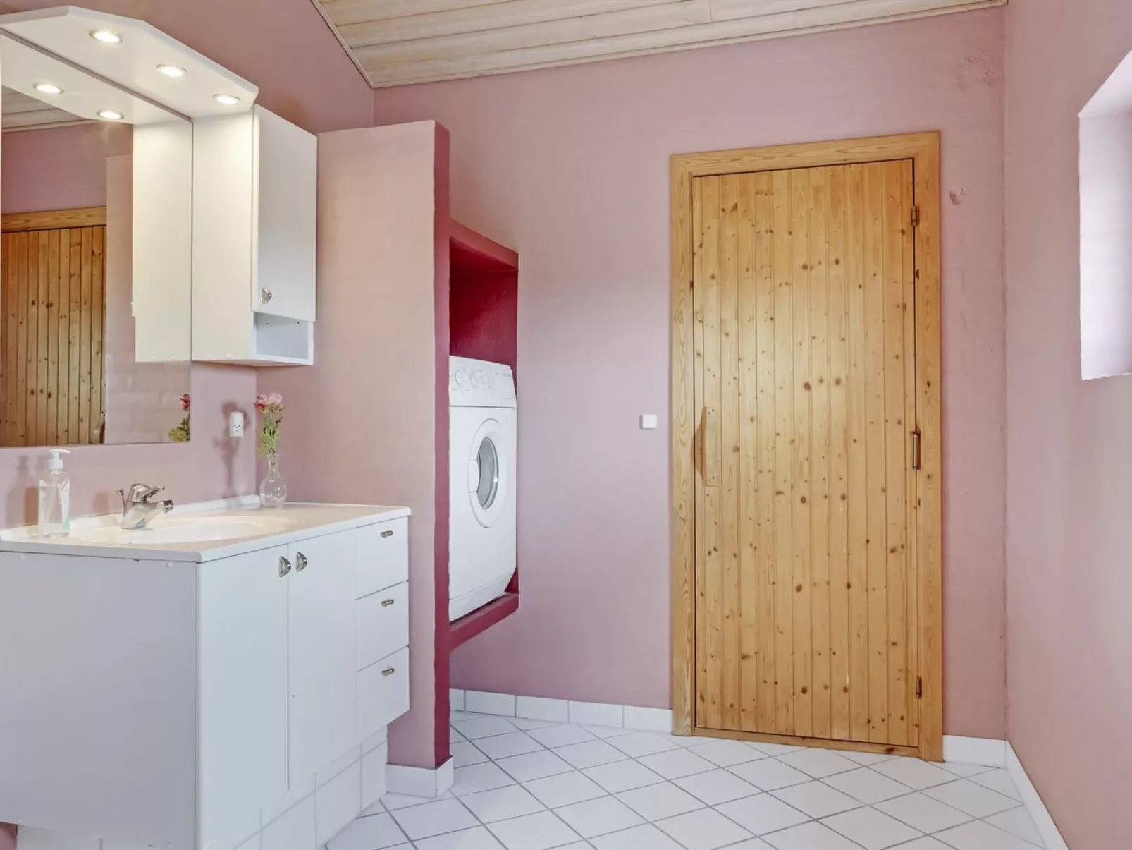 "Jerg" - 500m from the sea-Binnen