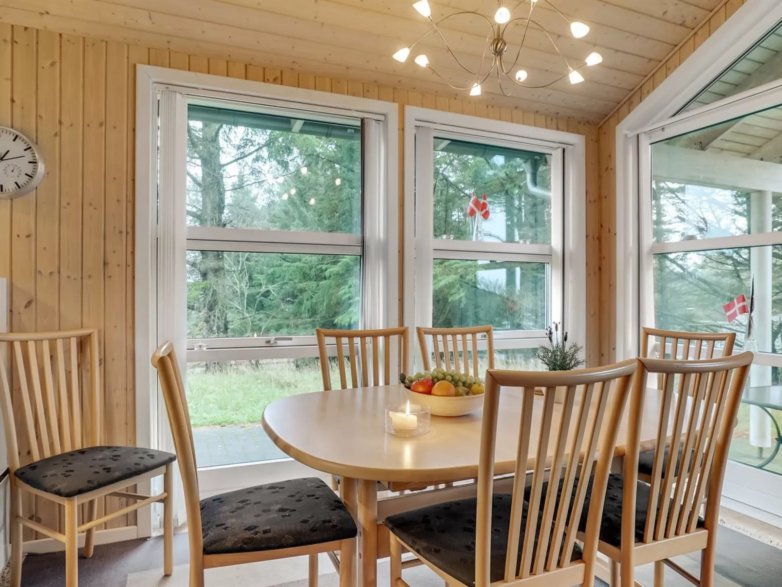 "Hilke" - 850m from the sea-Binnen