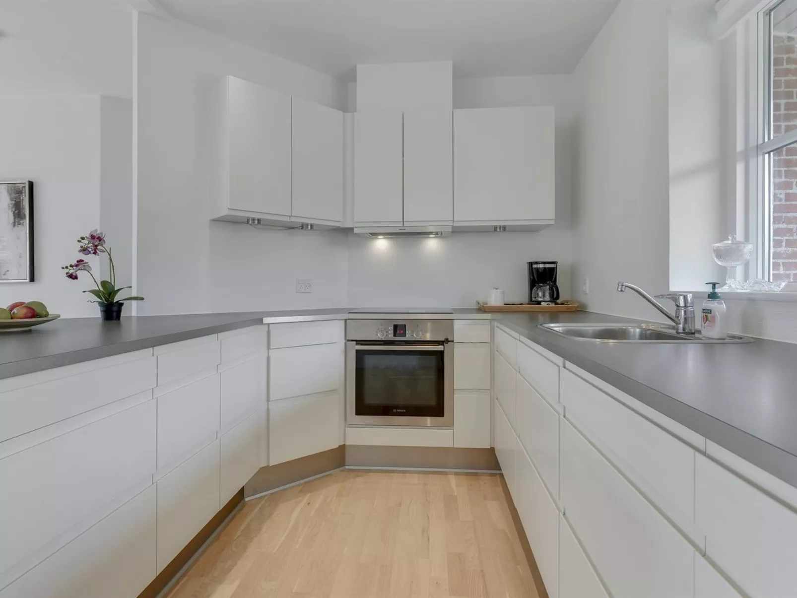 "Henke" - 500m from the sea-Binnen