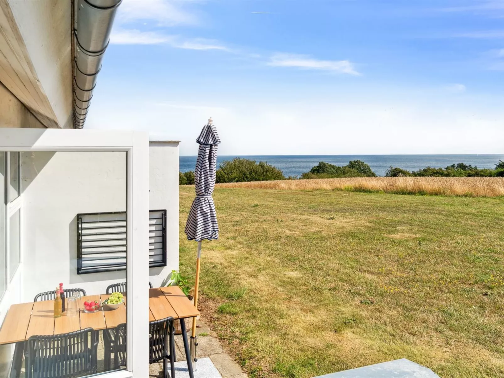 "Mia" - 200m from the sea-Buiten