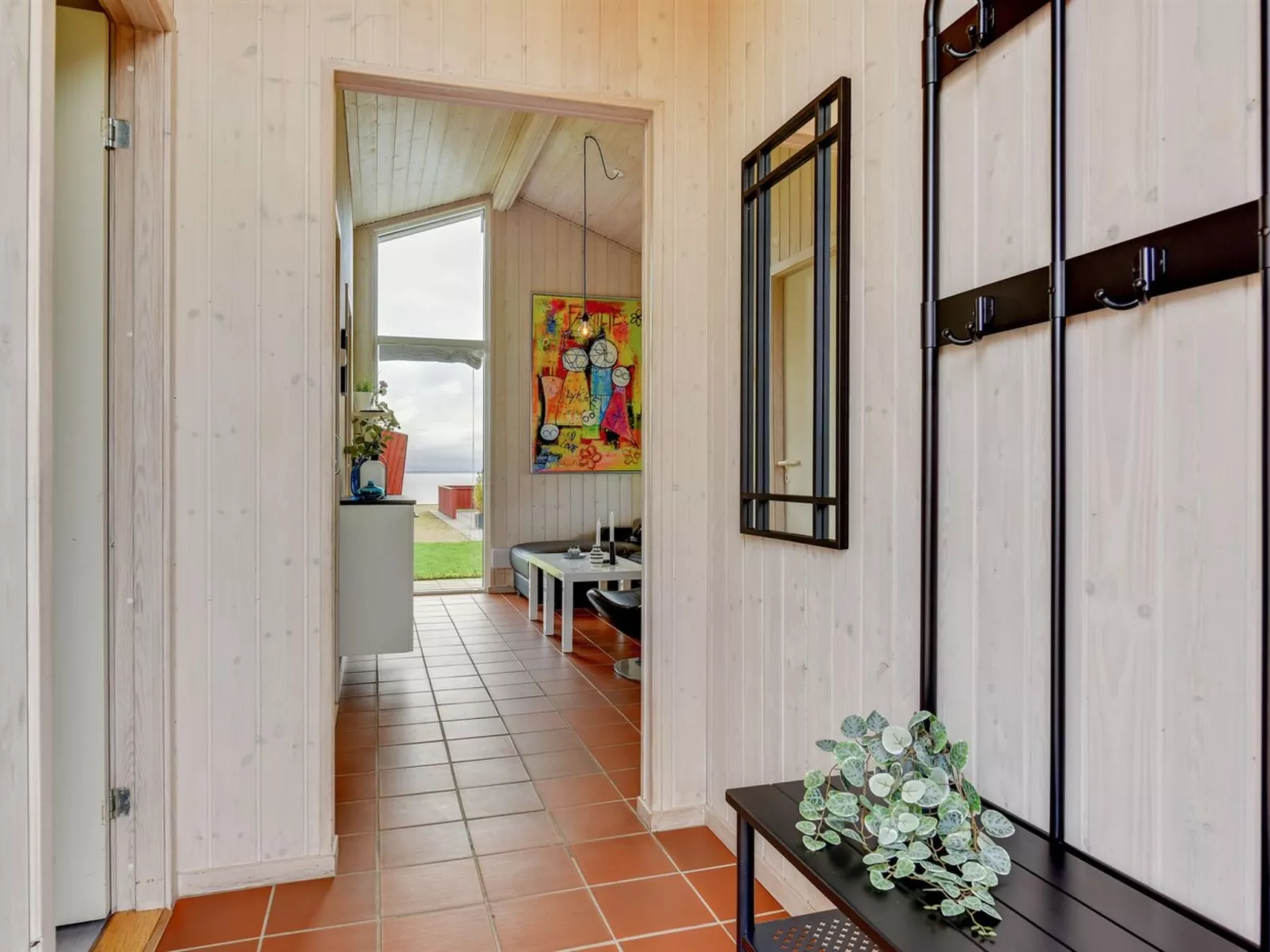 "Helga" - 100m from the sea-Binnen