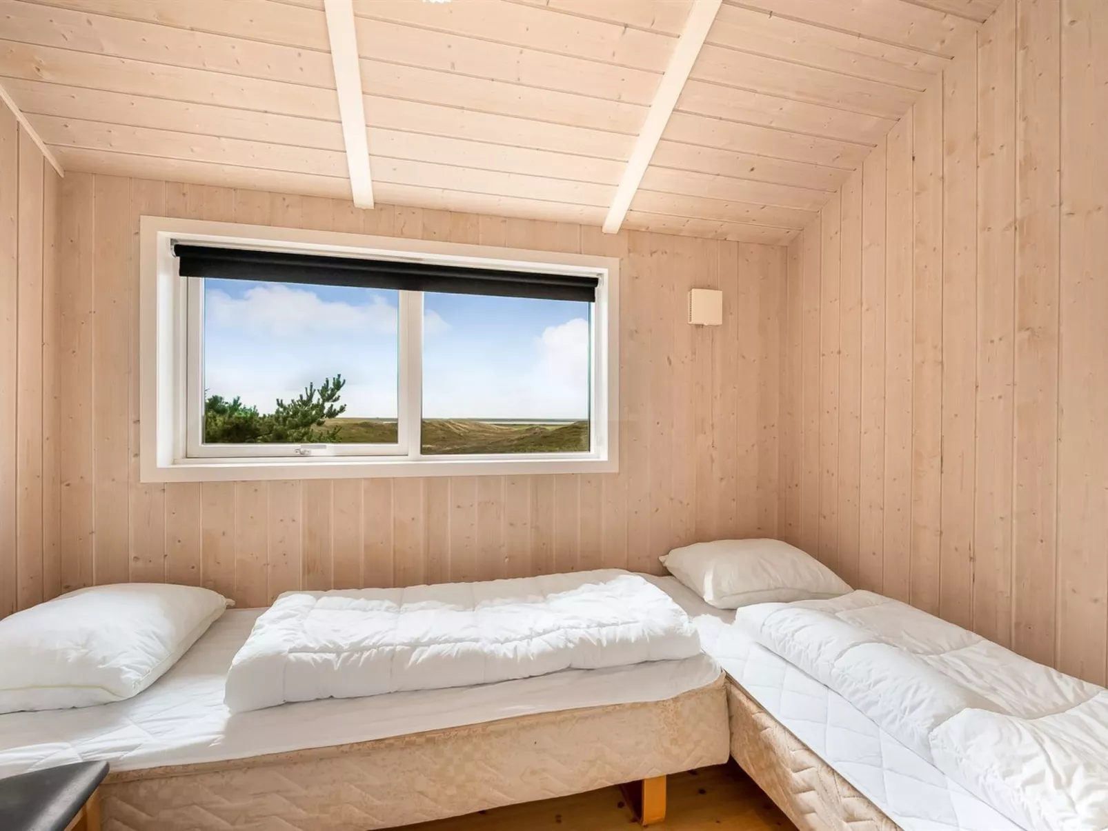 "Leona" - 250m to the fjord-Binnen