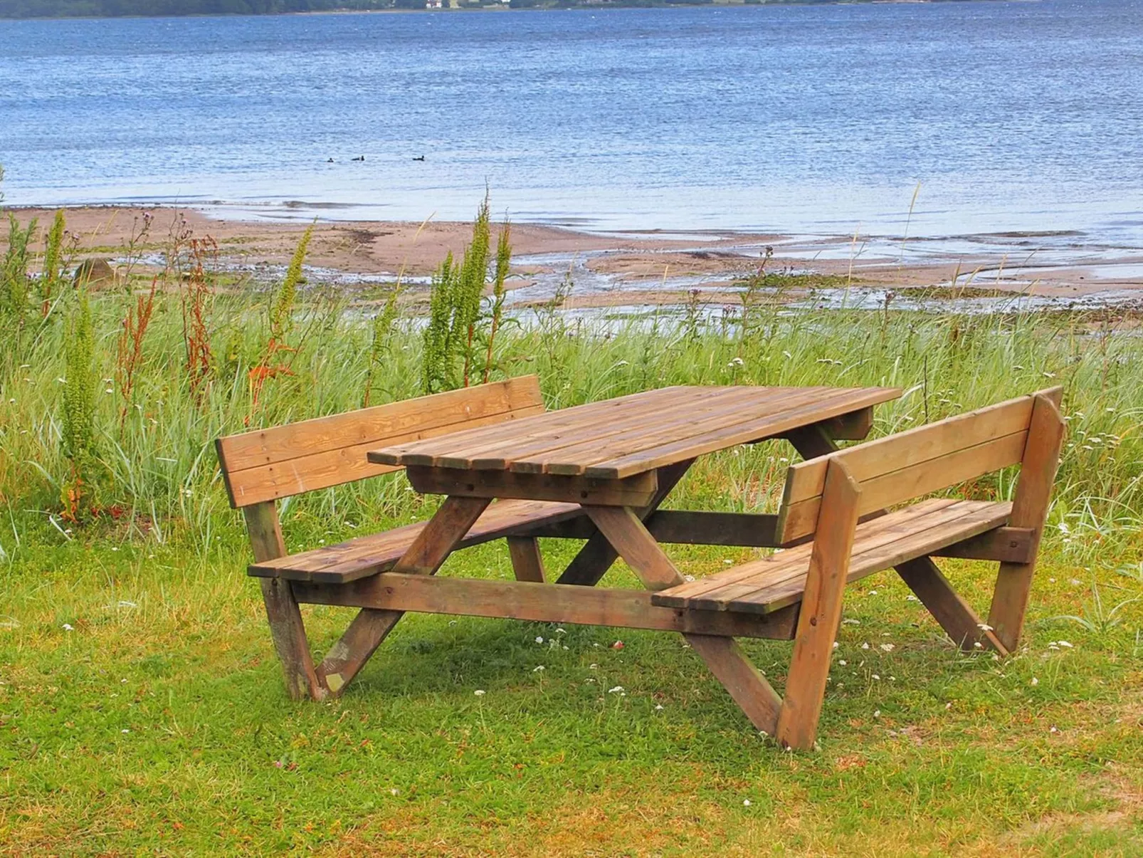 "Melia" - 50m to the fjord-Buiten