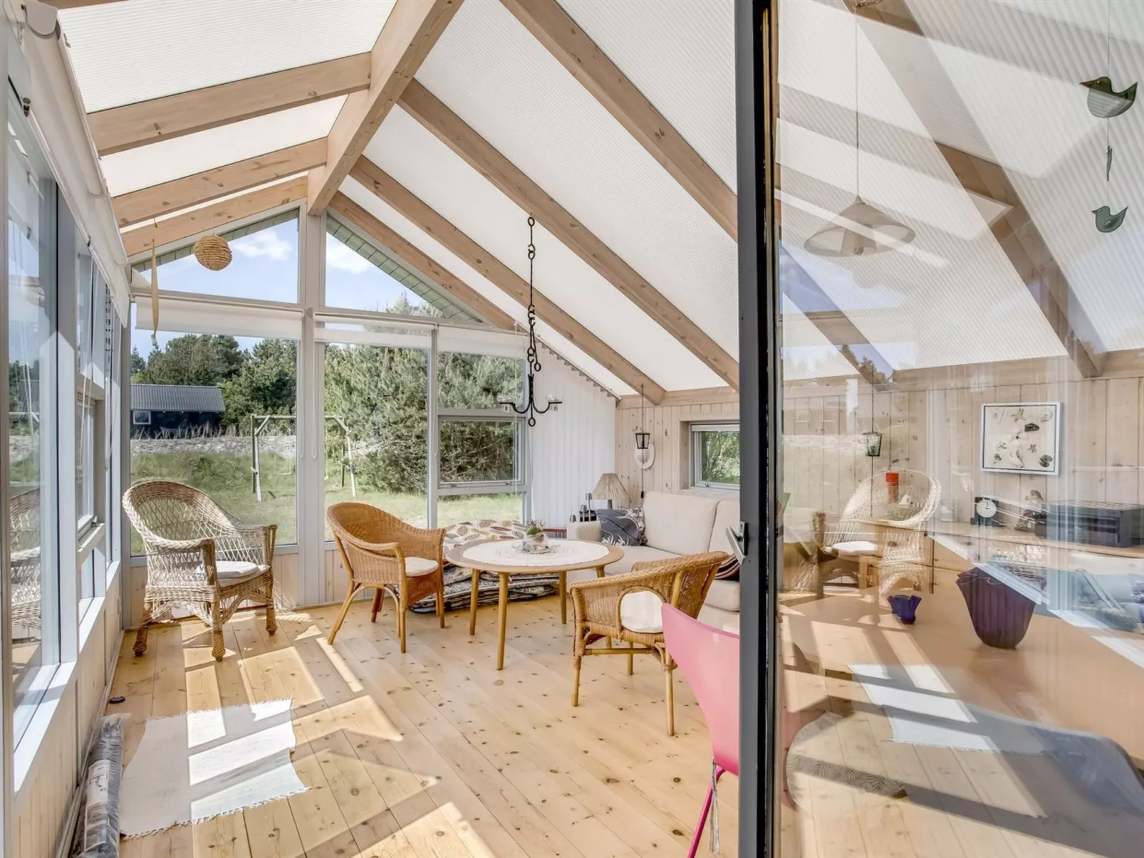 "Solvejk" - 800m from the sea-Binnen