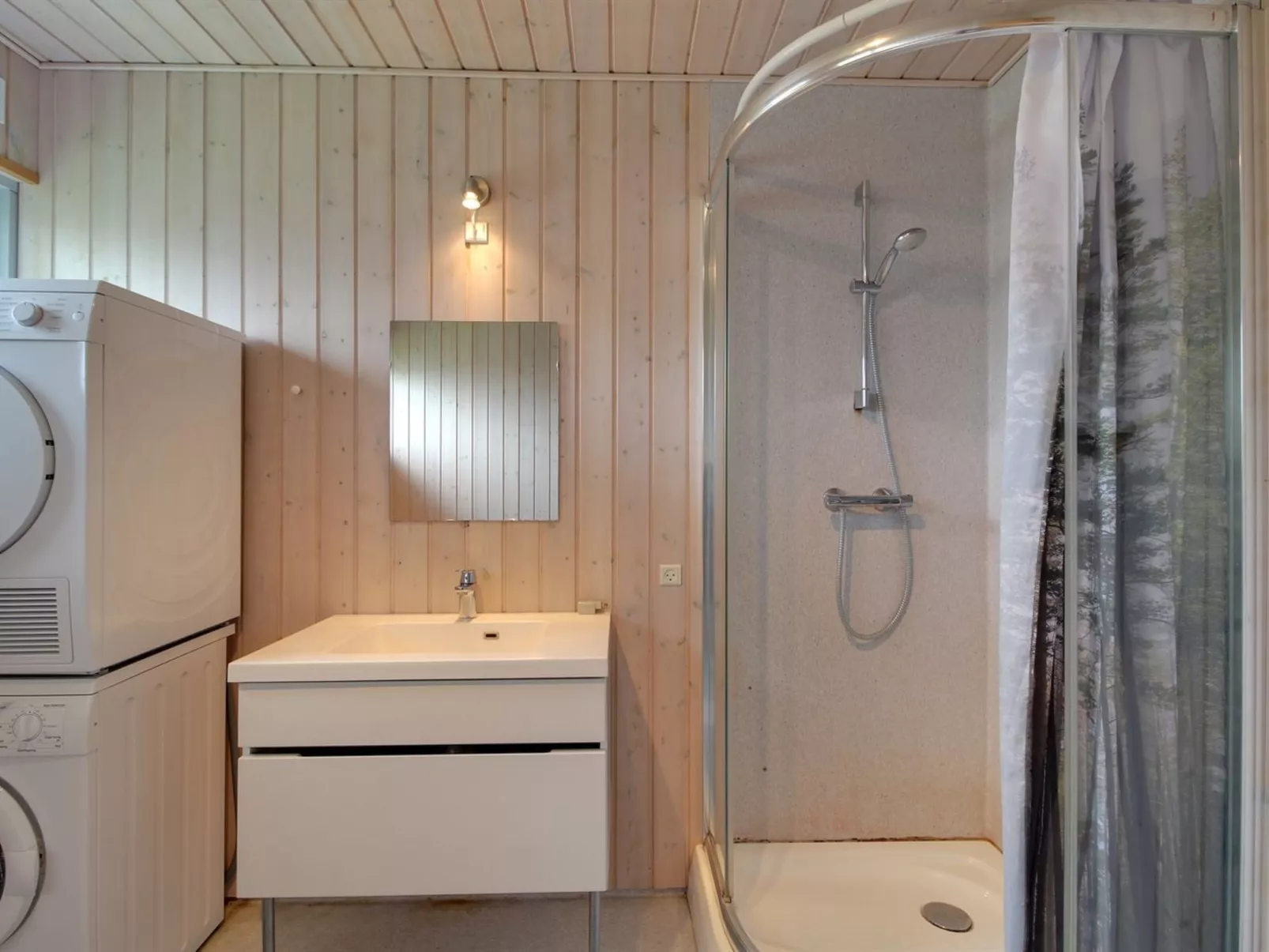 "Giselle" - 150m from the sea-Binnen