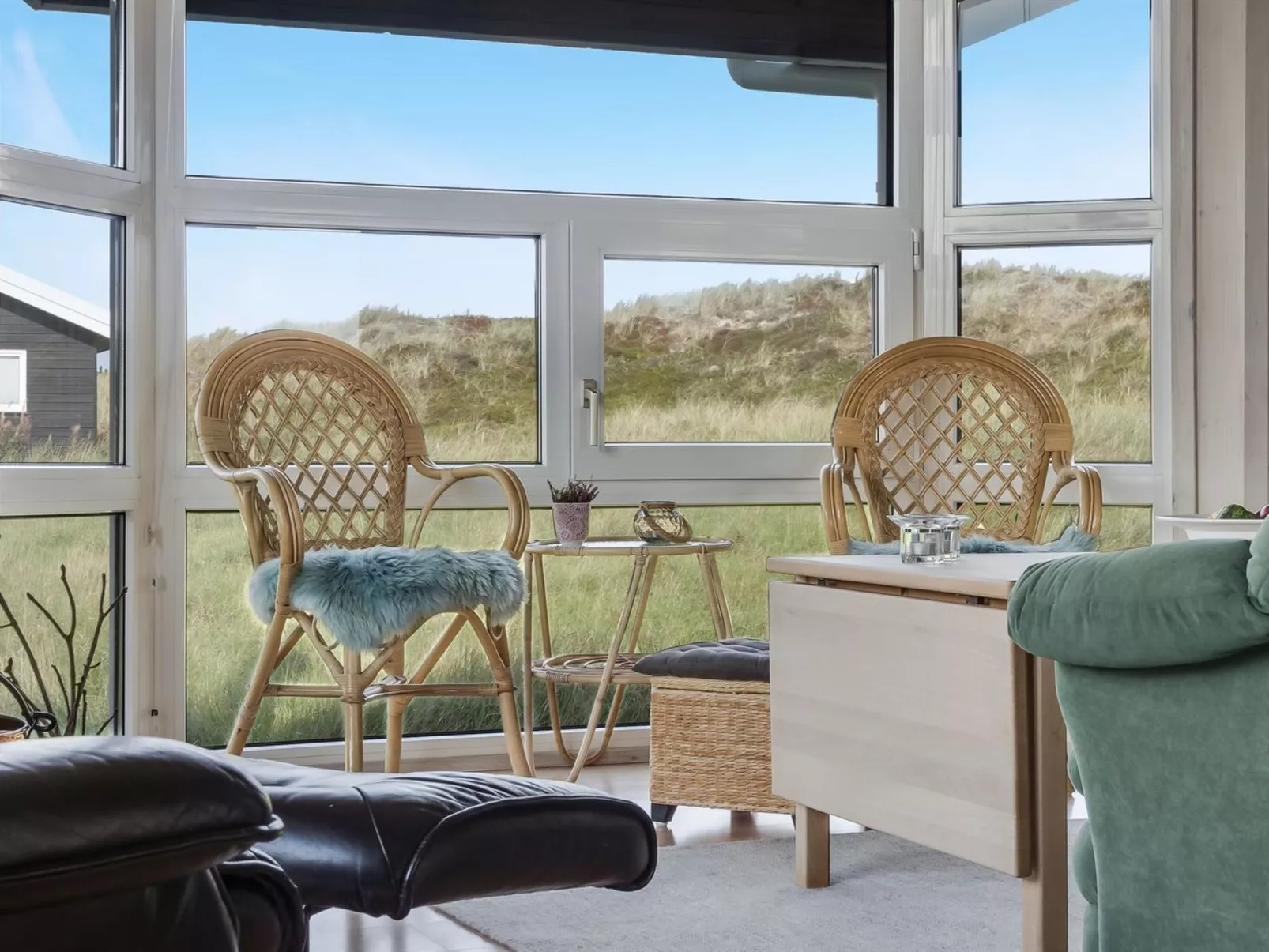 "Suometar" - 400m from the sea-Binnen