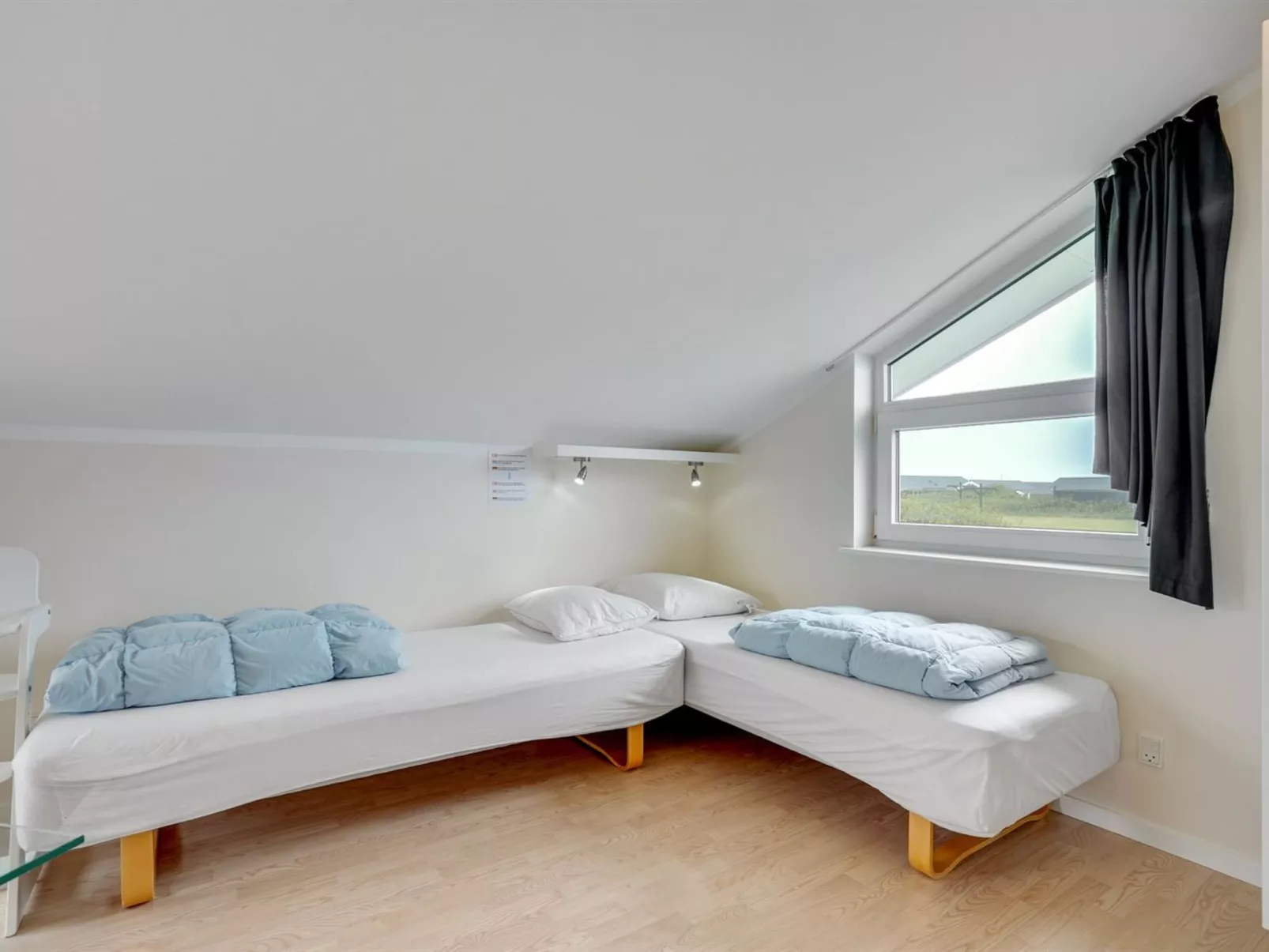 "Lex" - 150m from the sea-Binnen