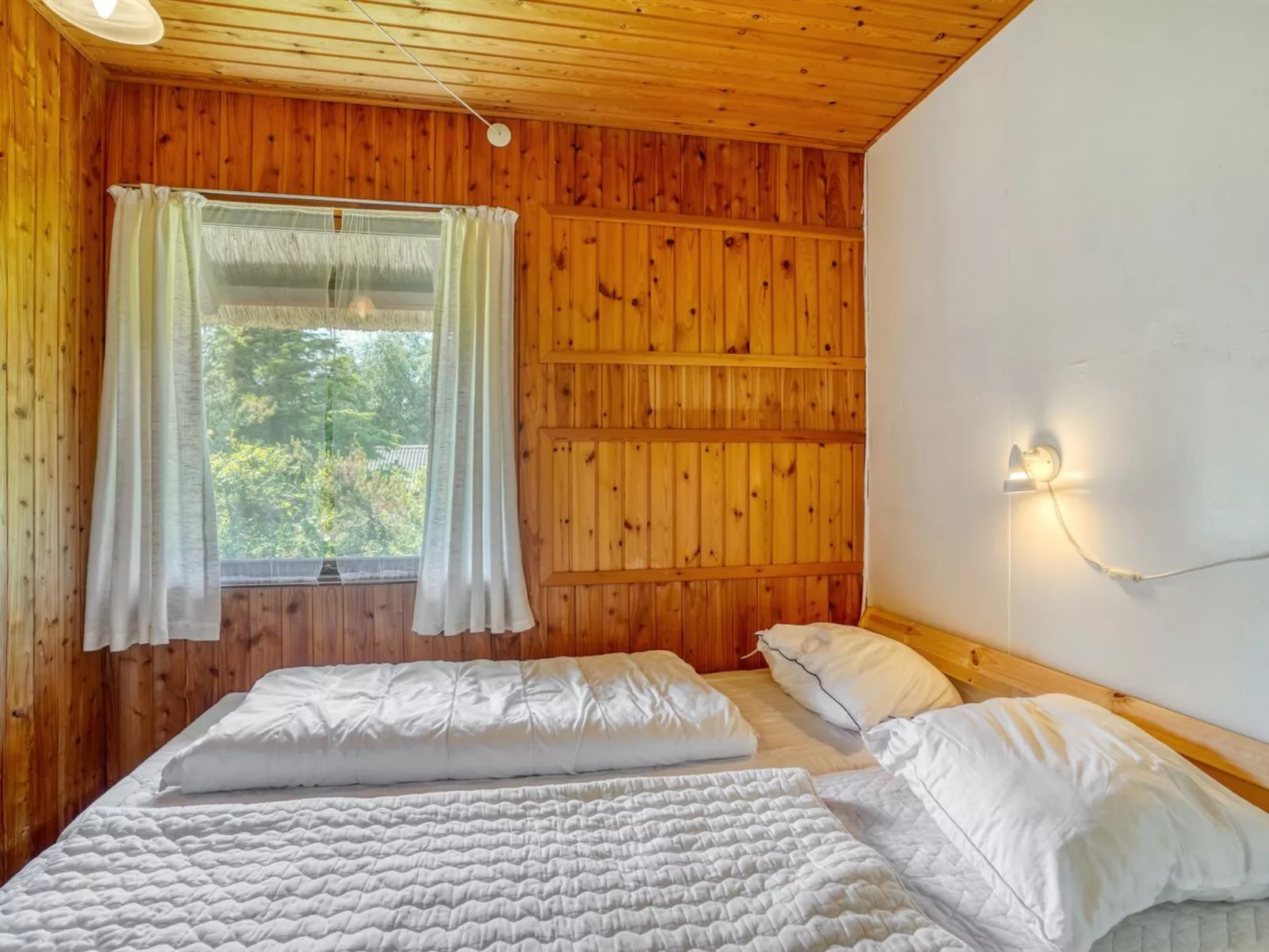 "Ingeborg" - 100m to the fjord-Binnen