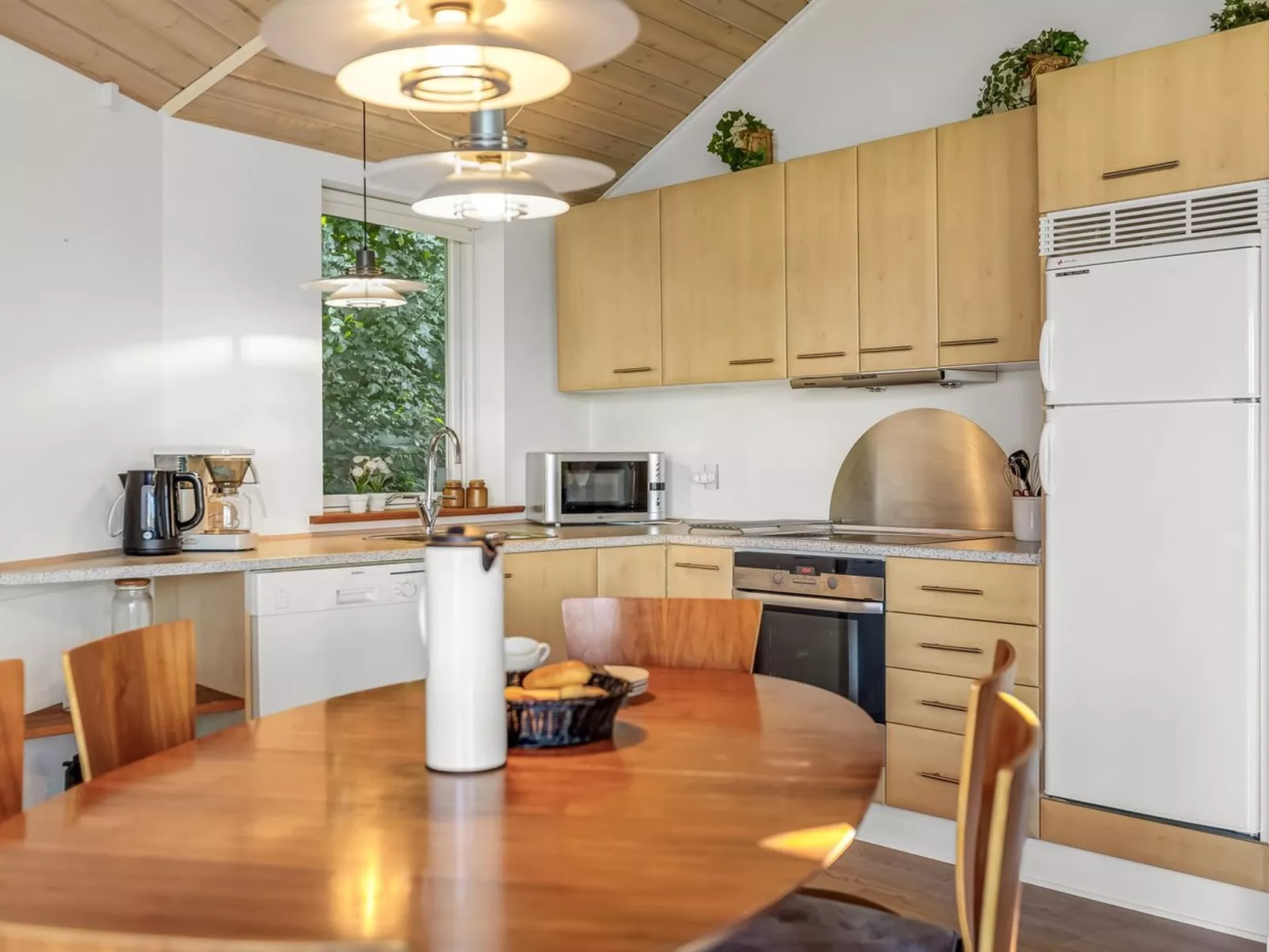 "Adrienne" - 35km from the sea-Binnen