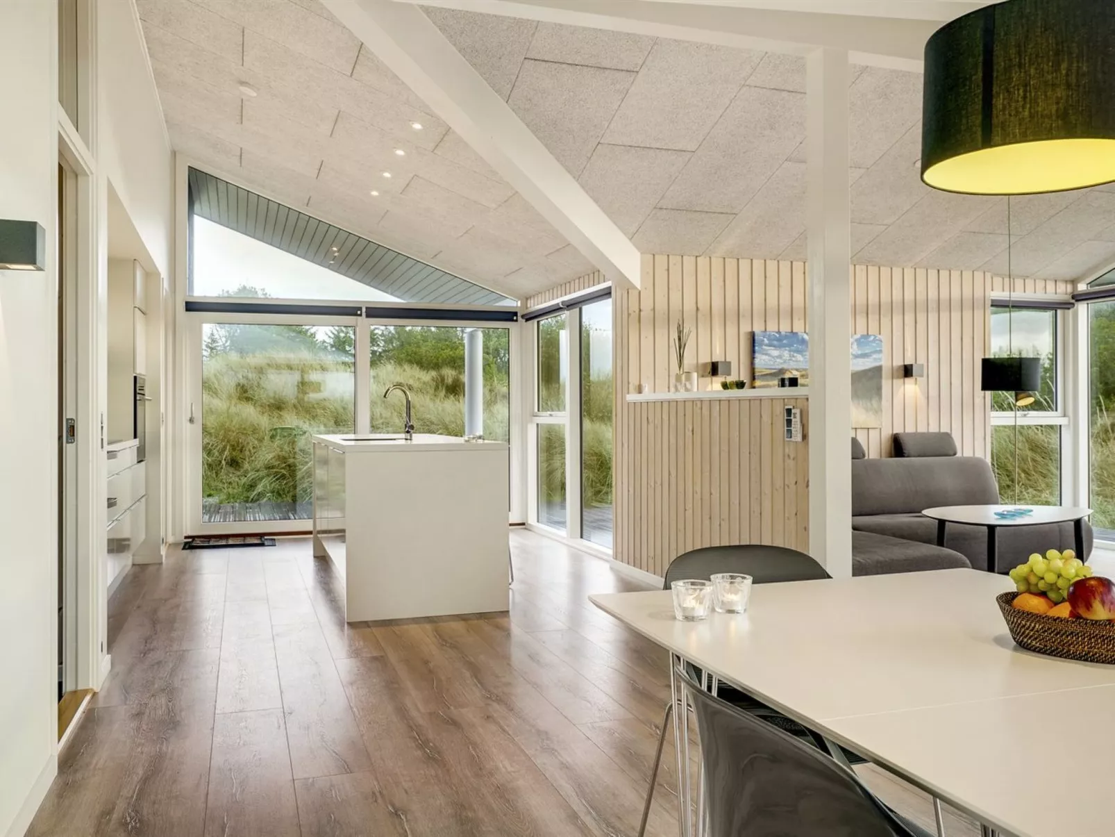 "Danila" - 600m from the sea-Binnen