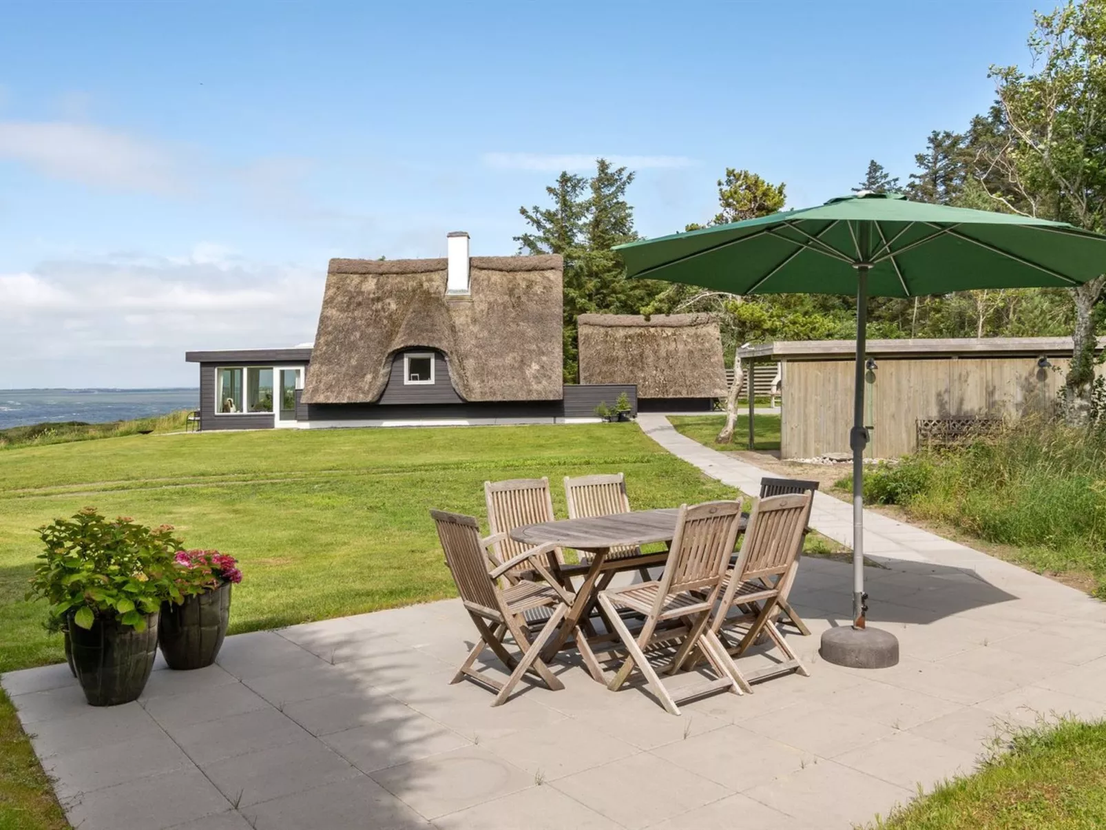 "Aranja" - 300m to the fjord-Buiten