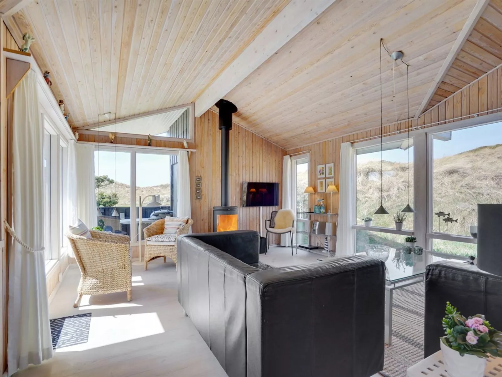 "Nikodina" - 200m from the sea-Binnen