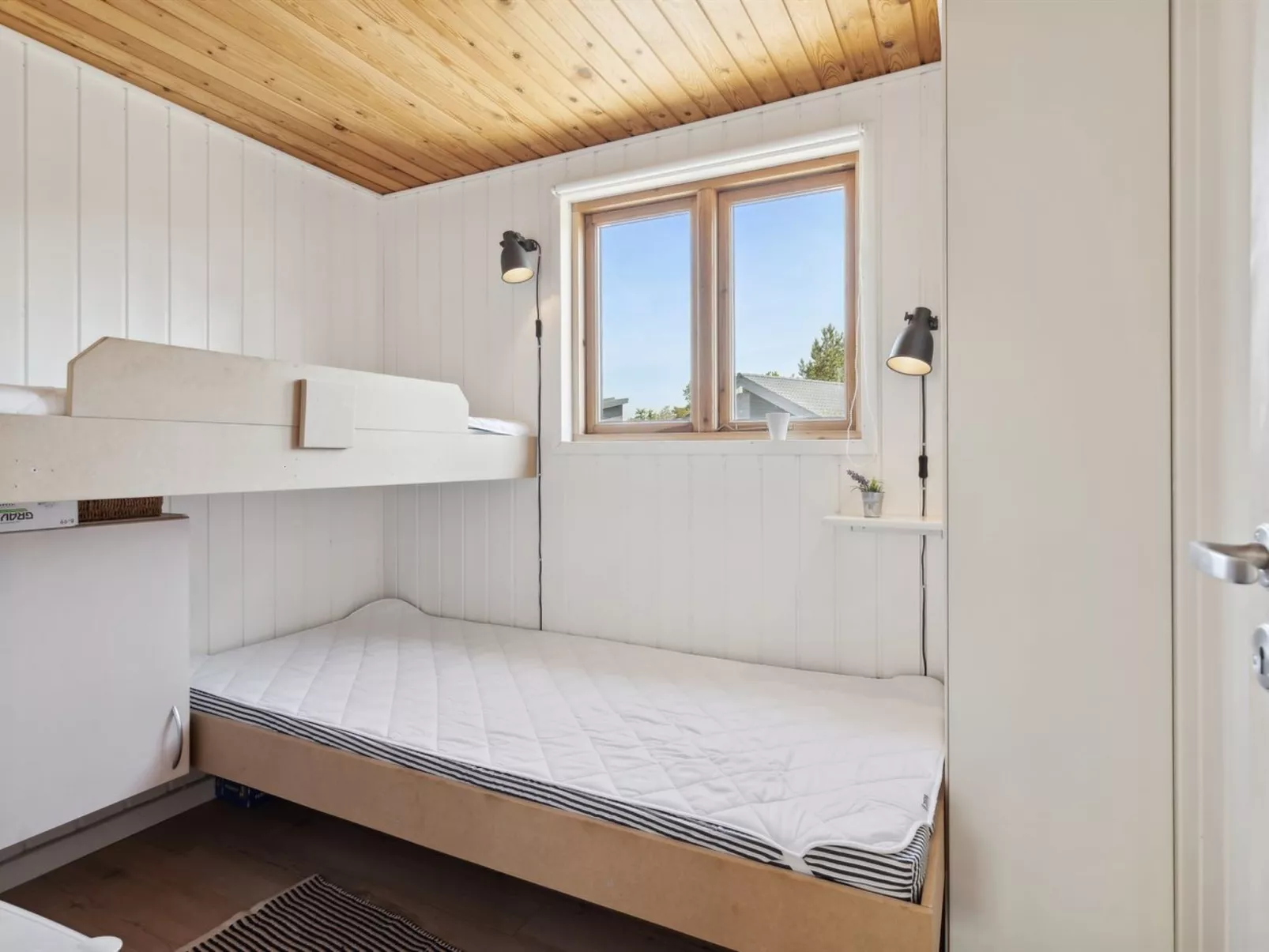 "Sari" - 250m from the sea-Binnen