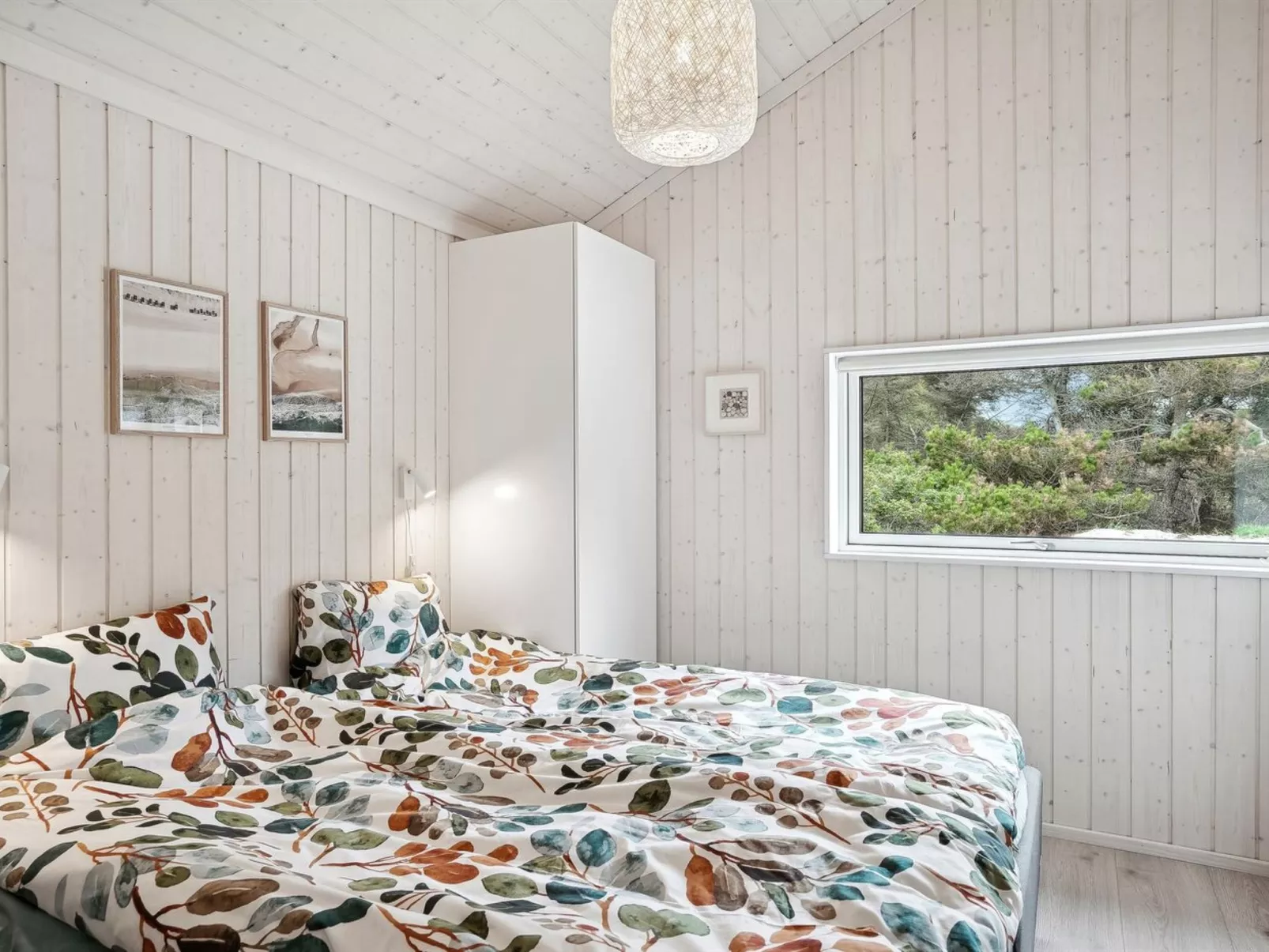 "Annvy" - 400m from the sea-Binnen