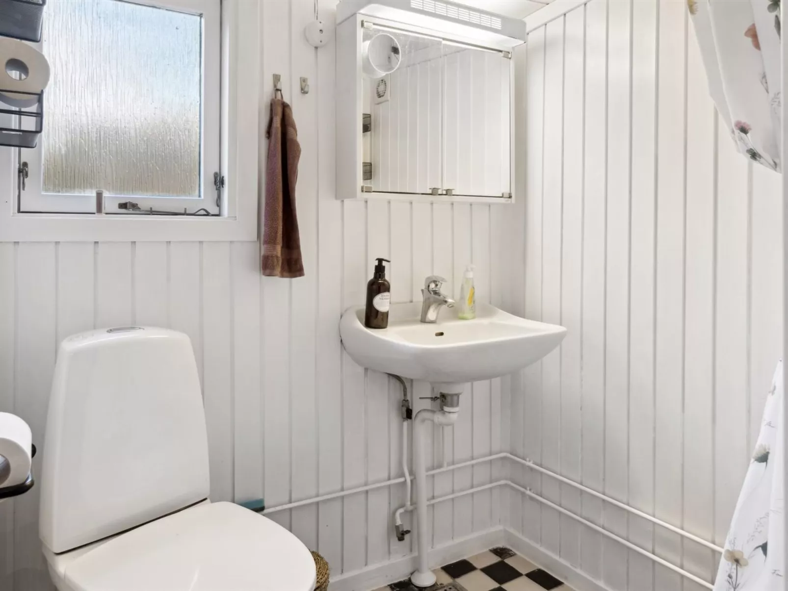 "Herminia" - 800m from the sea-Binnen