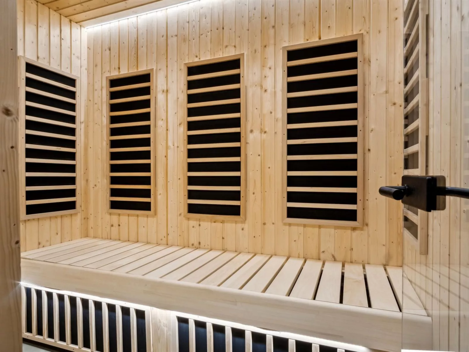 "Jul" - 300m from the sea-Binnen