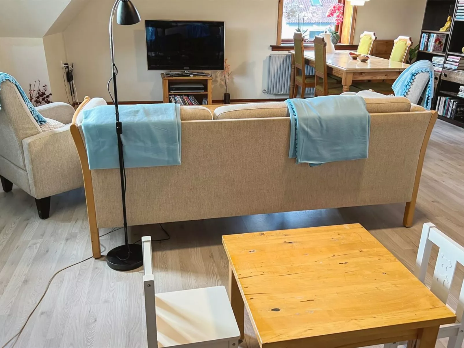 "Thera" - 5km from the sea-Binnen