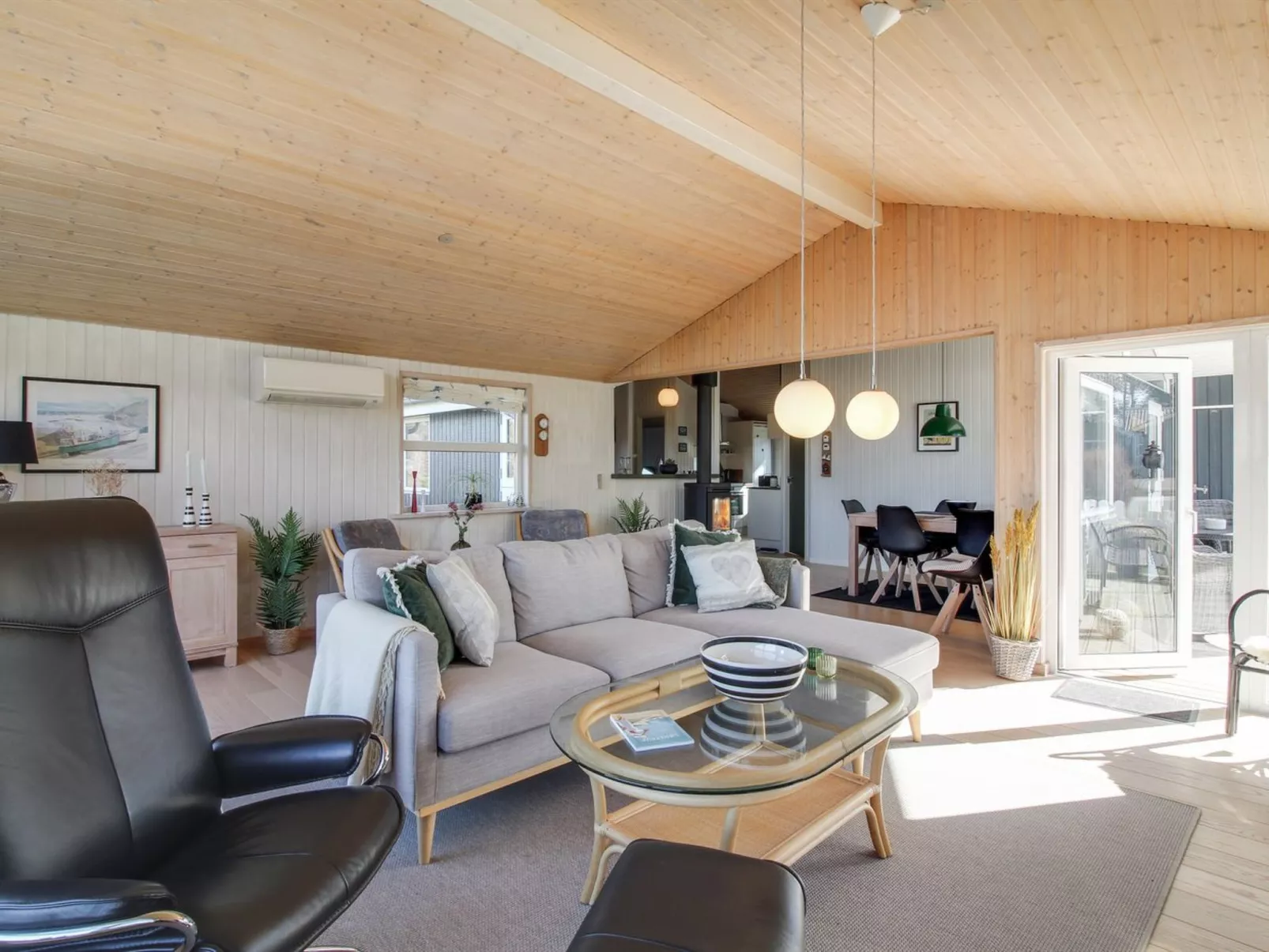 "Fridhild" - 875m from the sea-Binnen